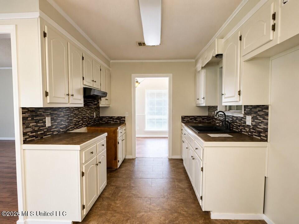 2056 Monaco Street Property Photo 14