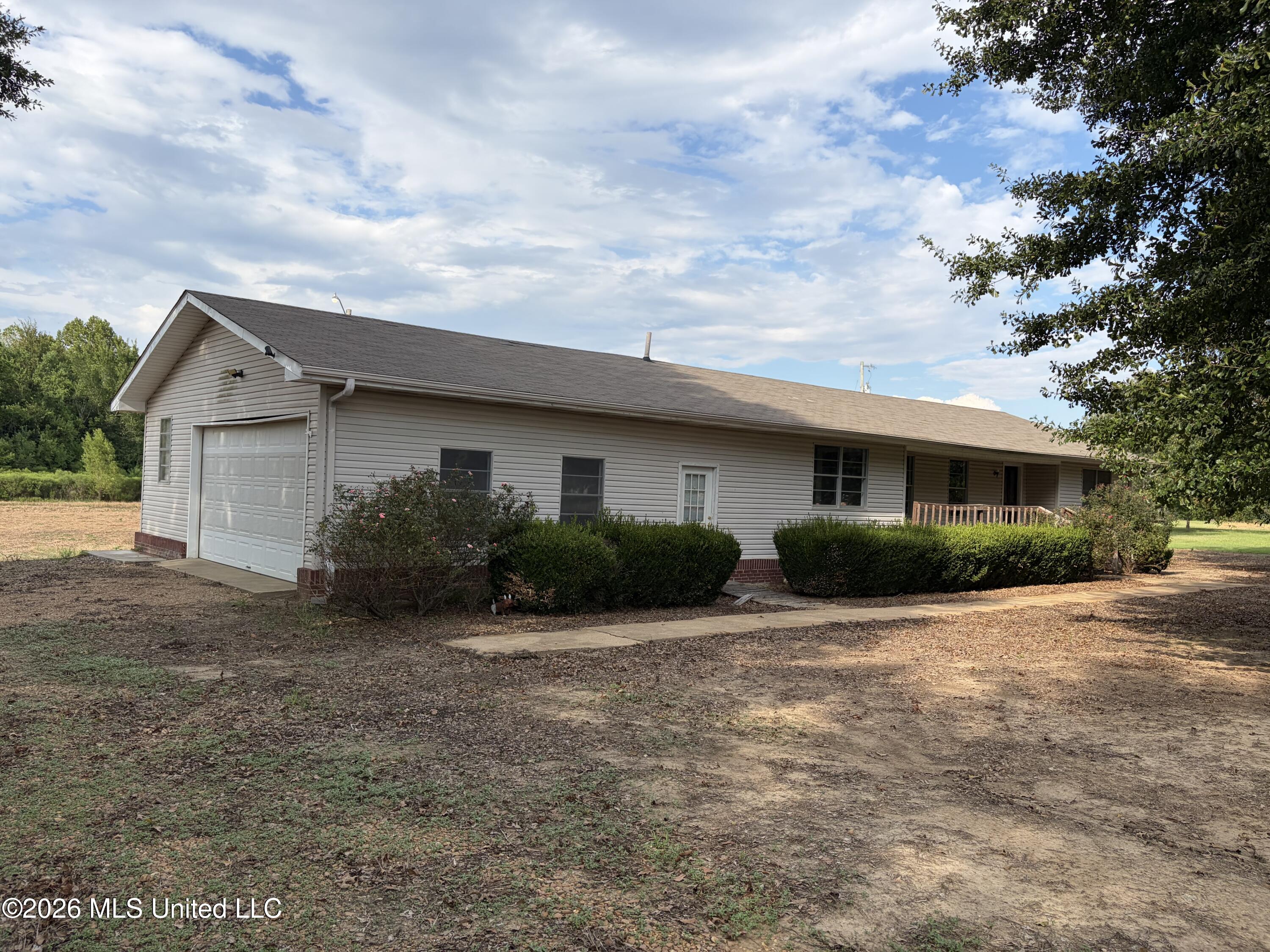 571 Church Road Property Photo 2