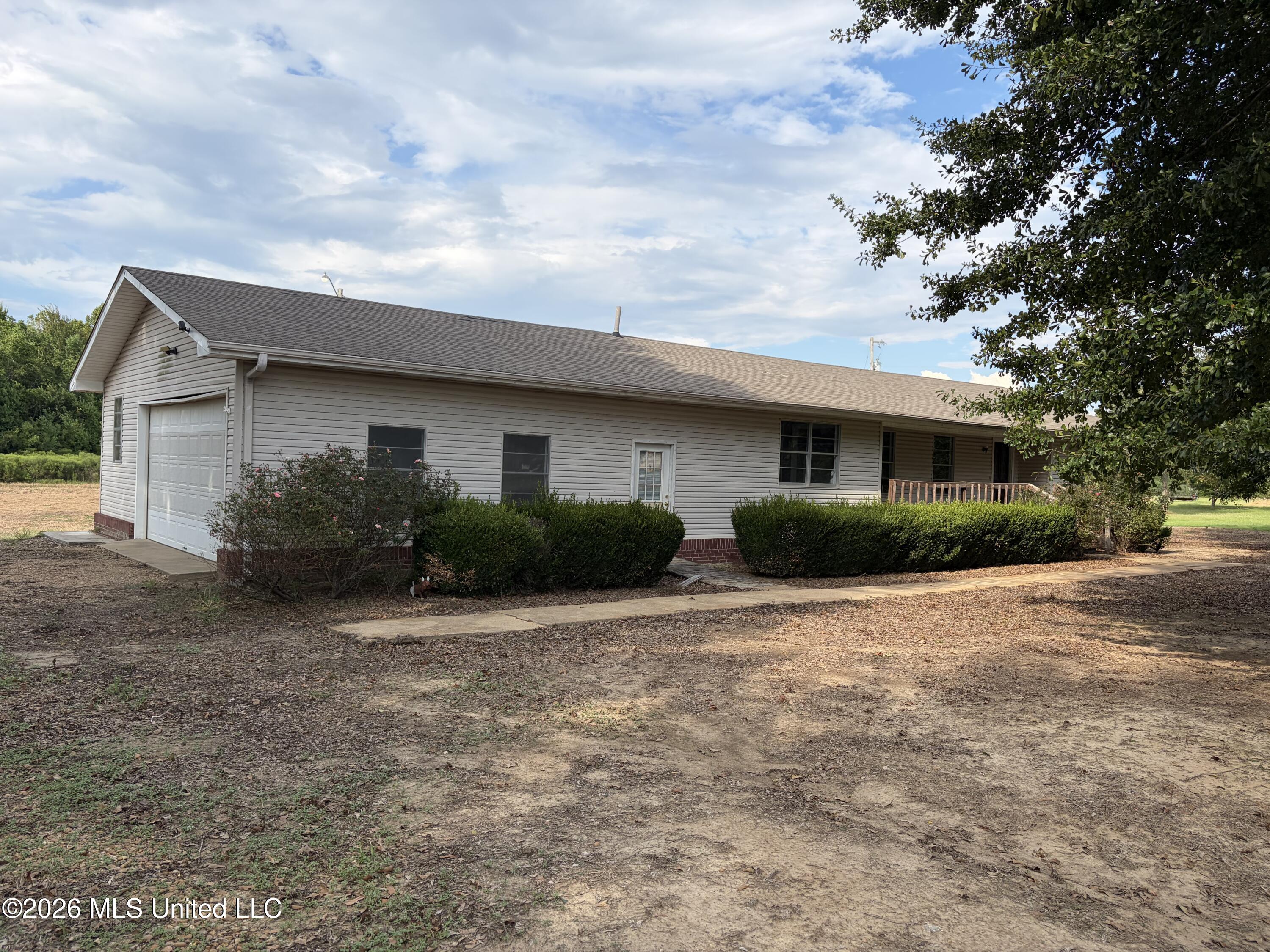 571 Church Road Property Photo 12