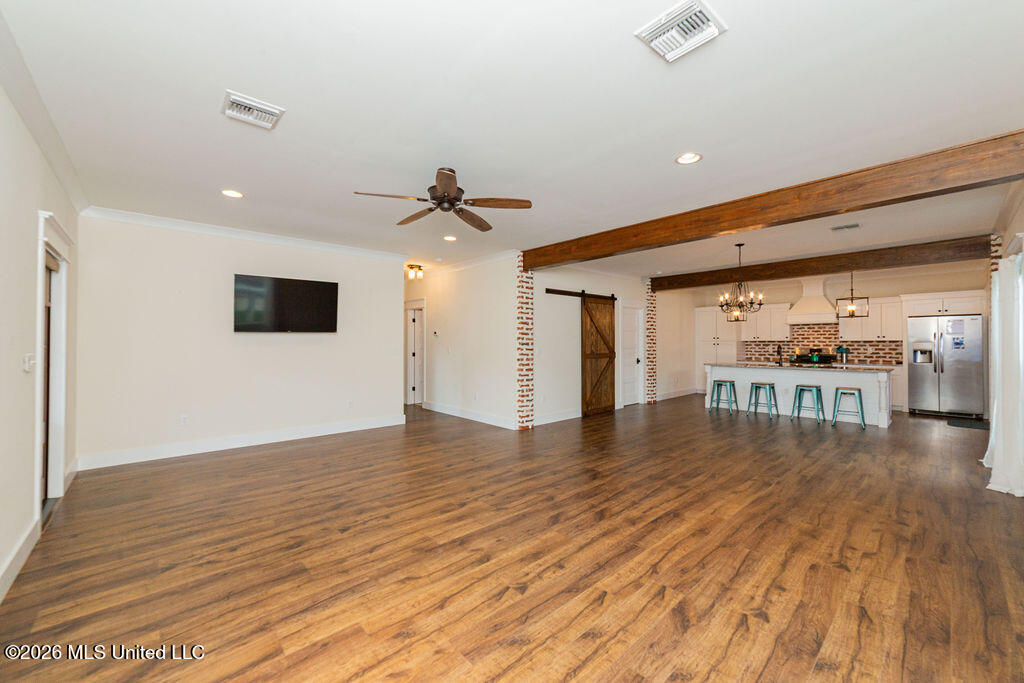 121 Mollere Drive Property Photo 9