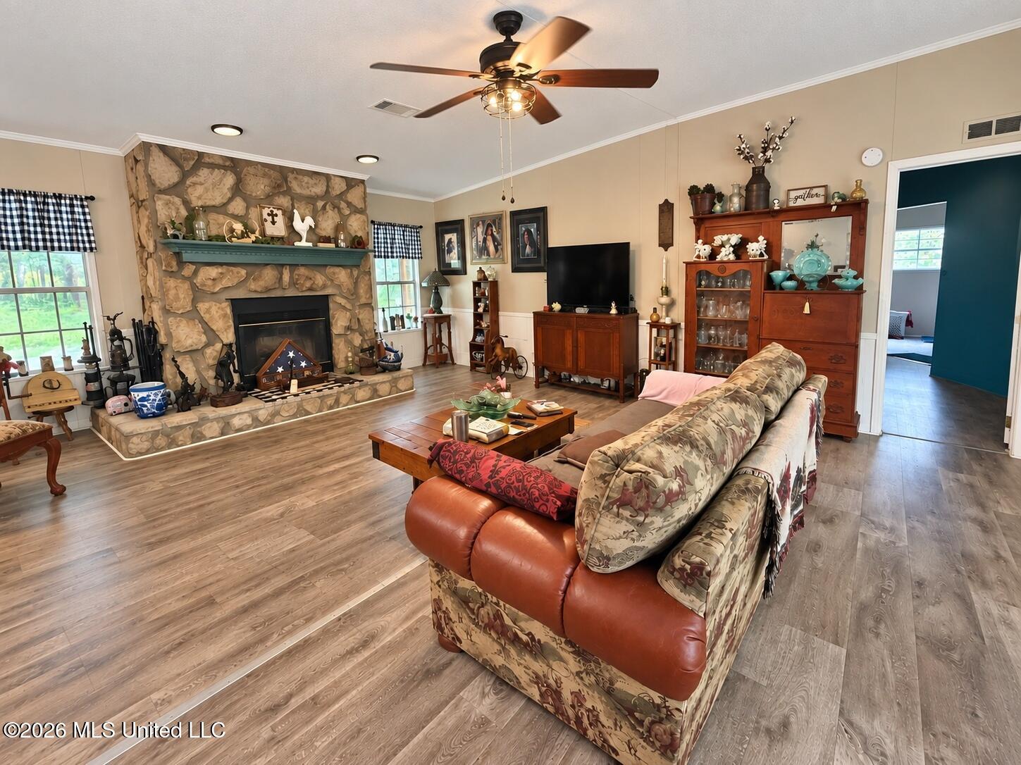 143a Pre Eddy Road Property Photo 3