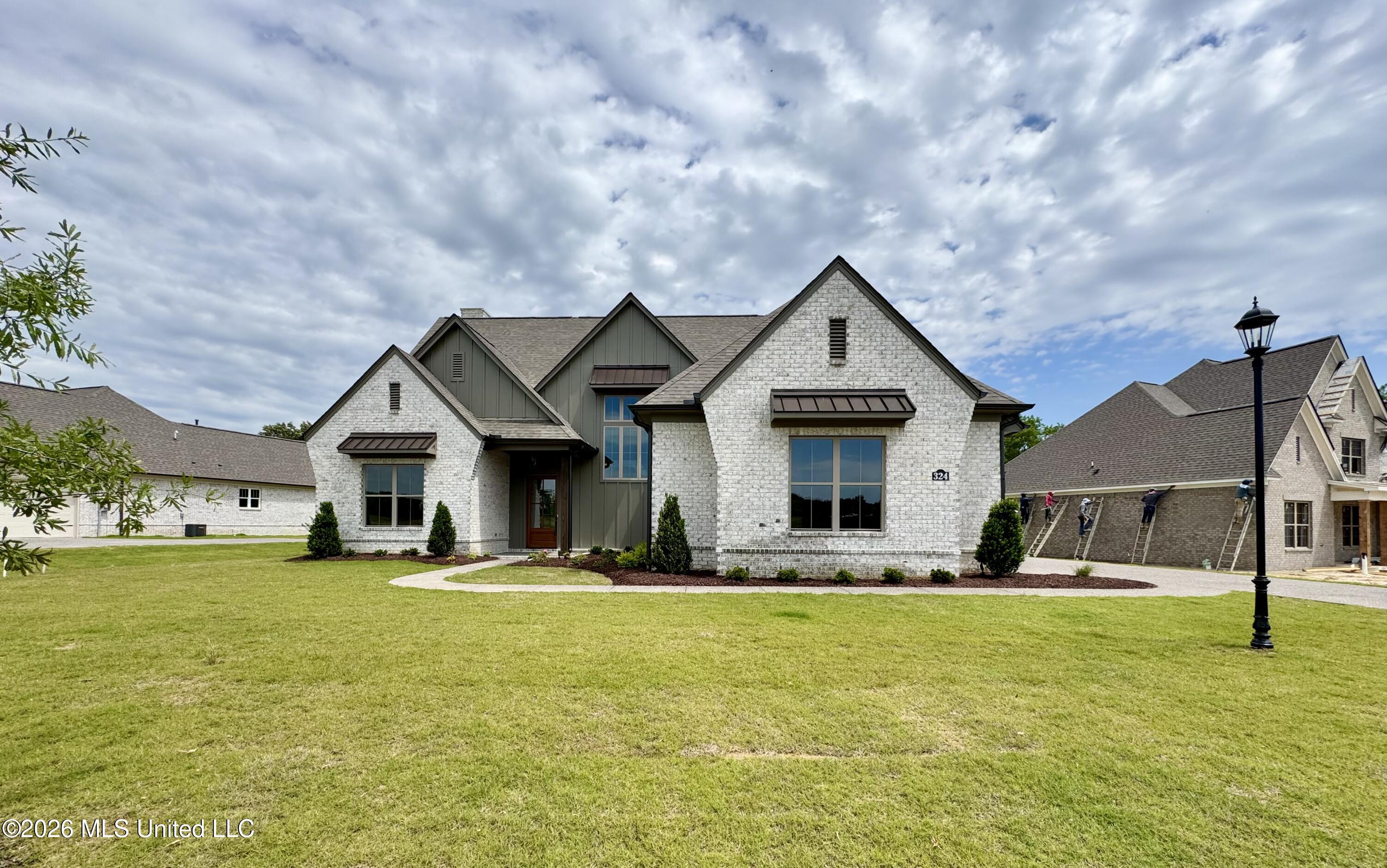 324 Oakworth Drive Property Photo 8