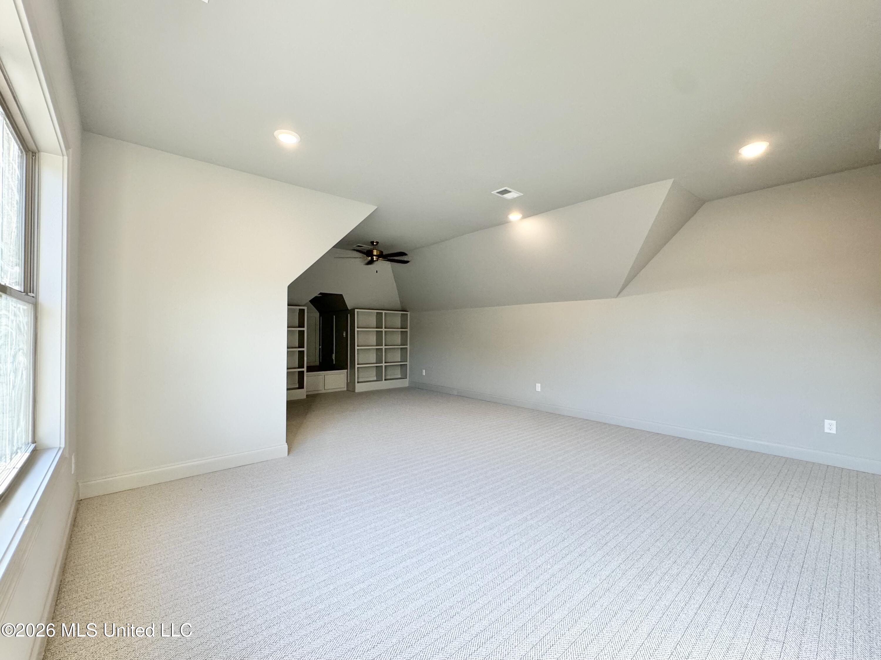 324 Oakworth Drive Property Photo 66