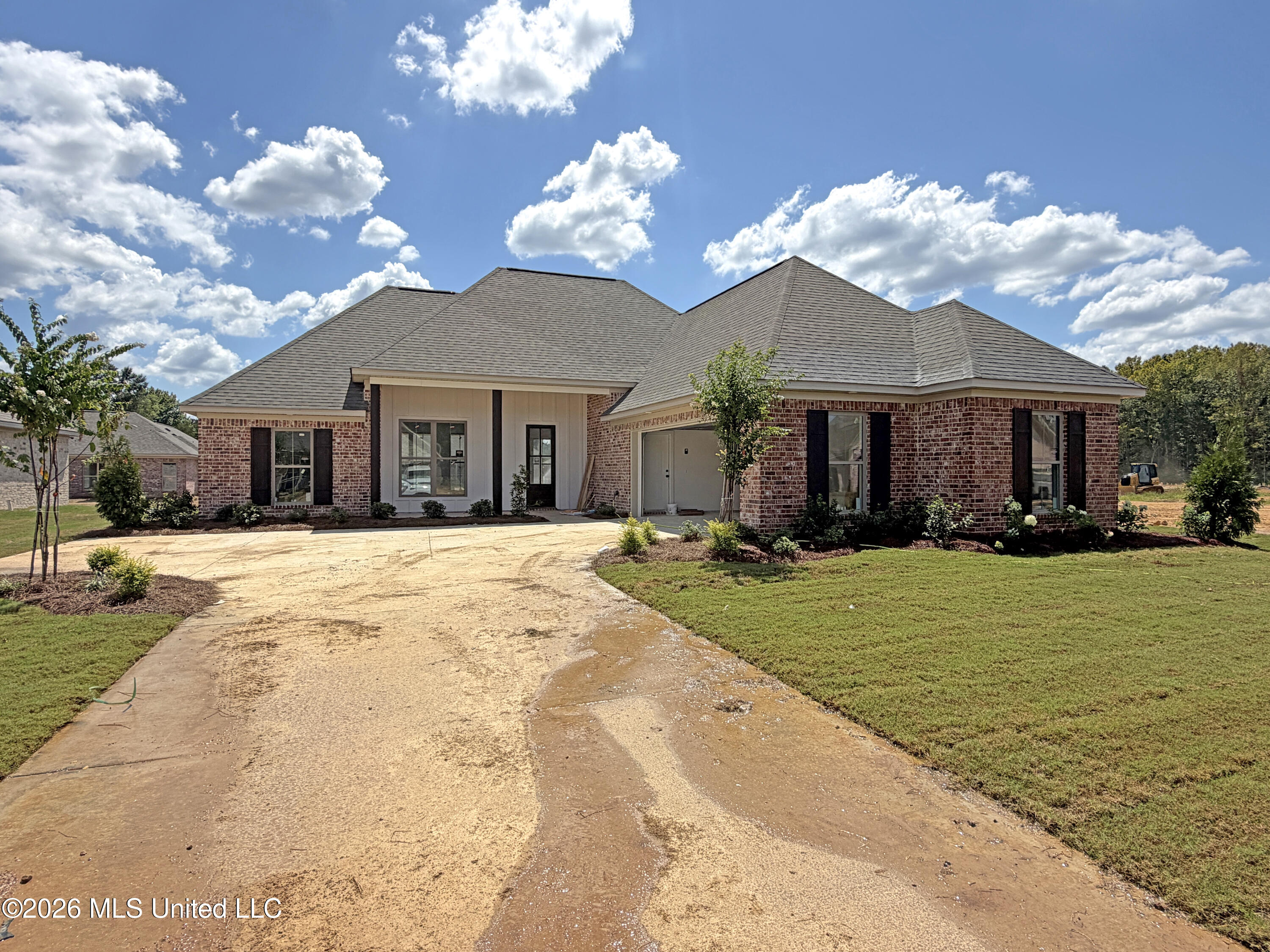 313 Brookfield Circle Property Photo 1