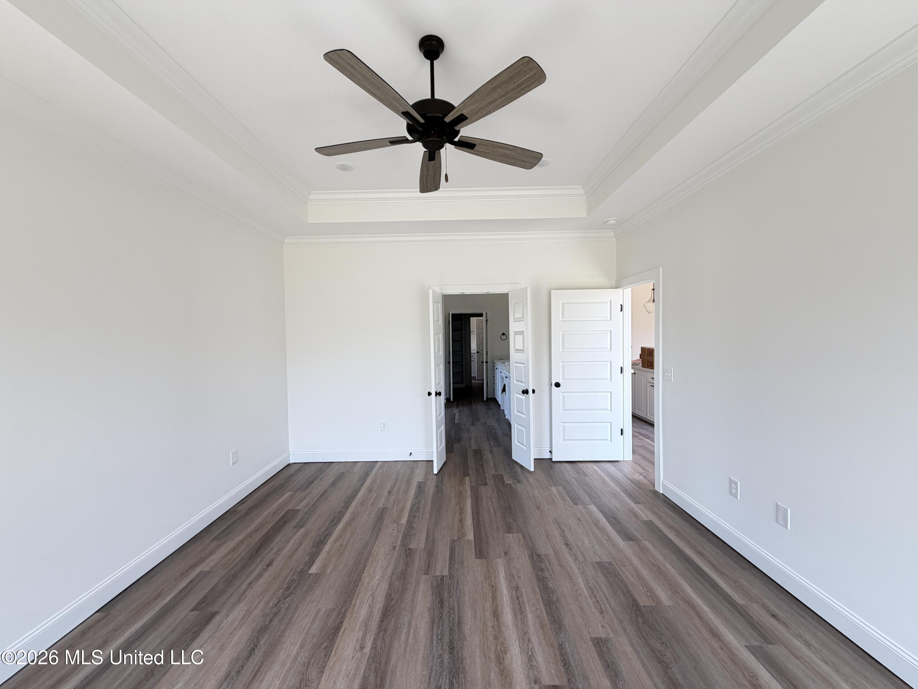 313 Brookfield Circle Property Photo 16
