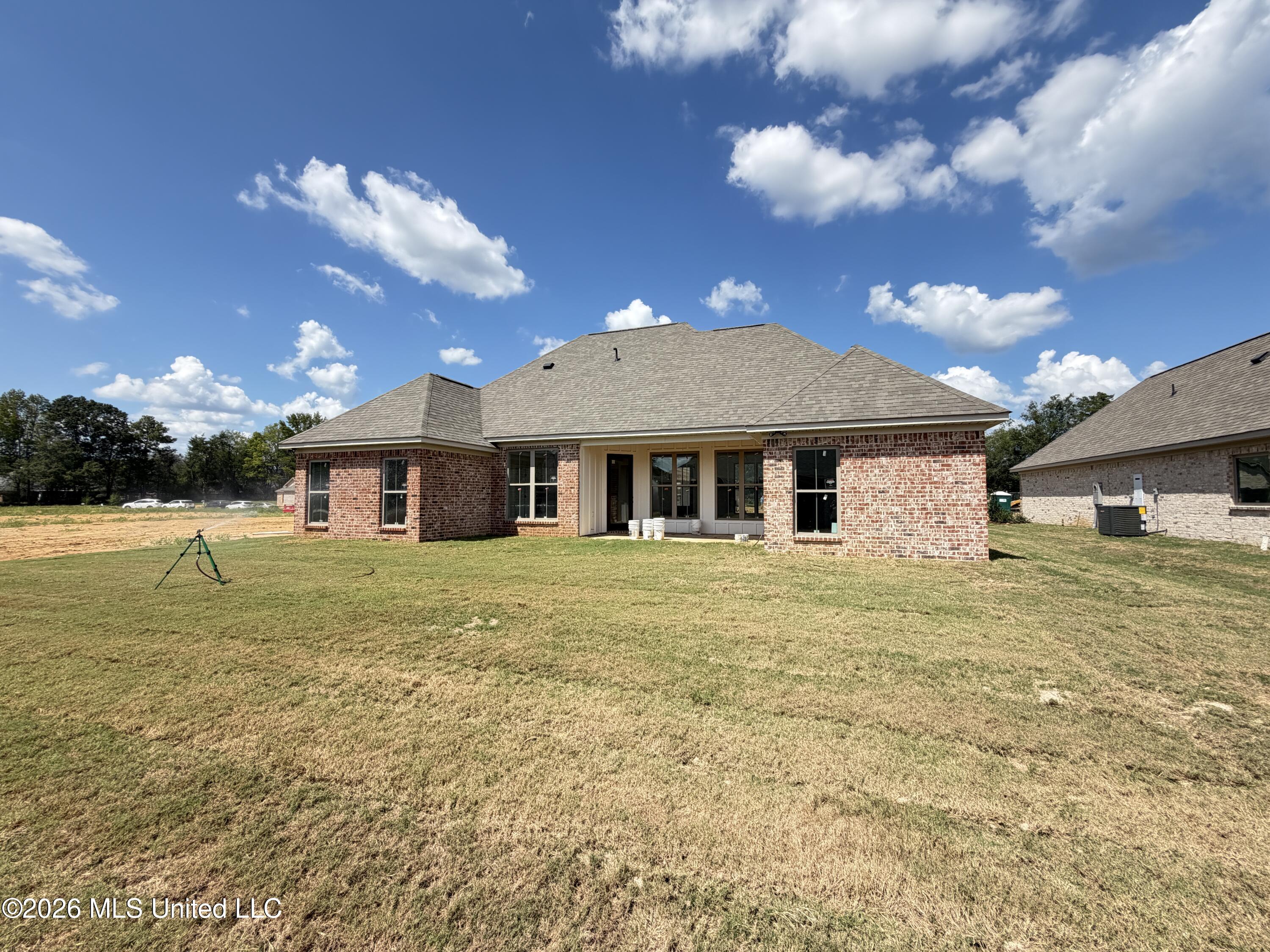 313 Brookfield Circle Property Photo 35