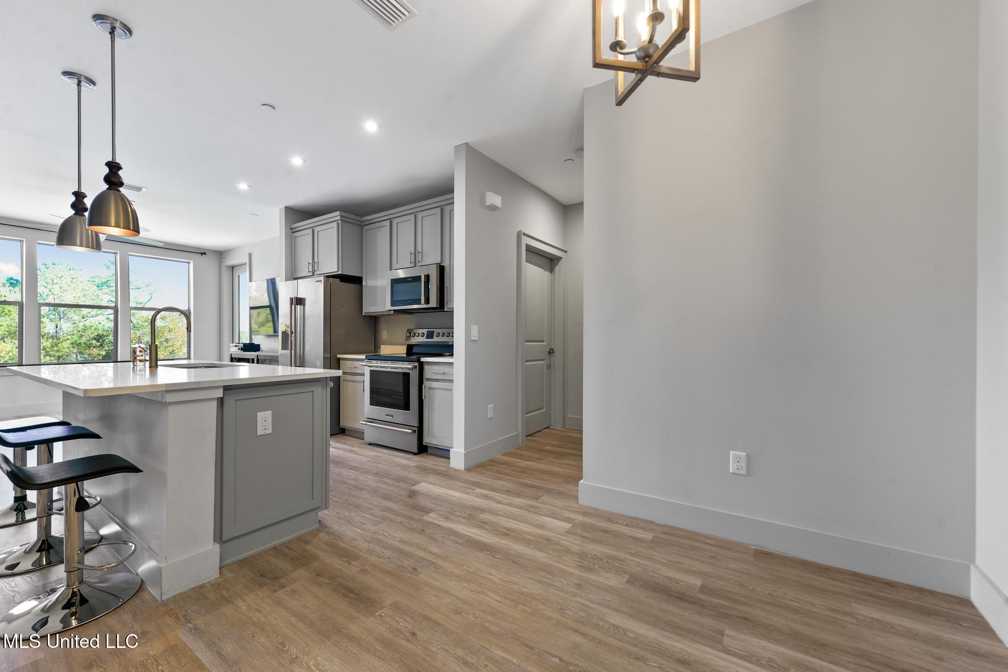 2501 Bienville Boulevard Property Photo 14