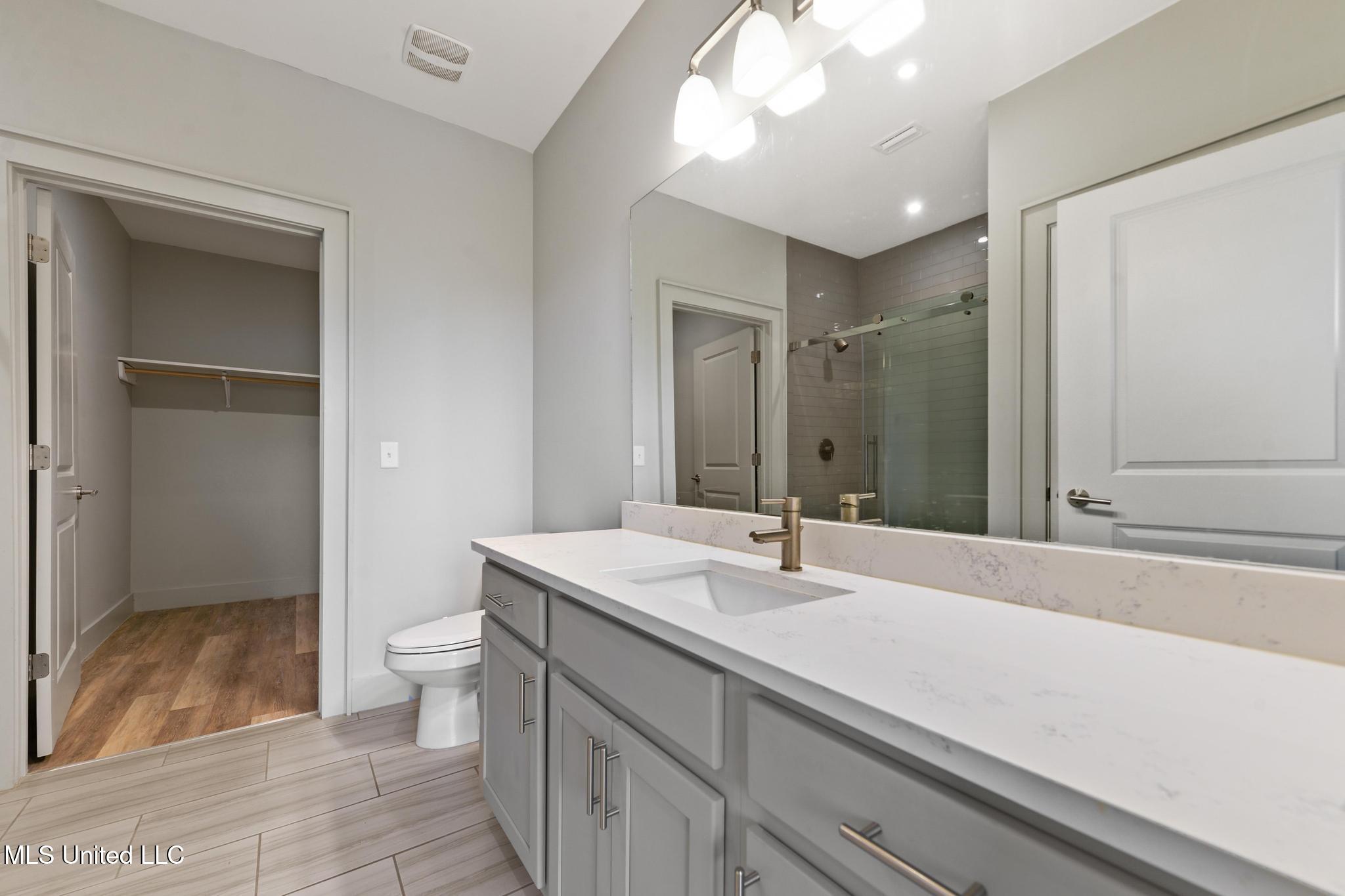 2501 Bienville Boulevard Property Photo 17