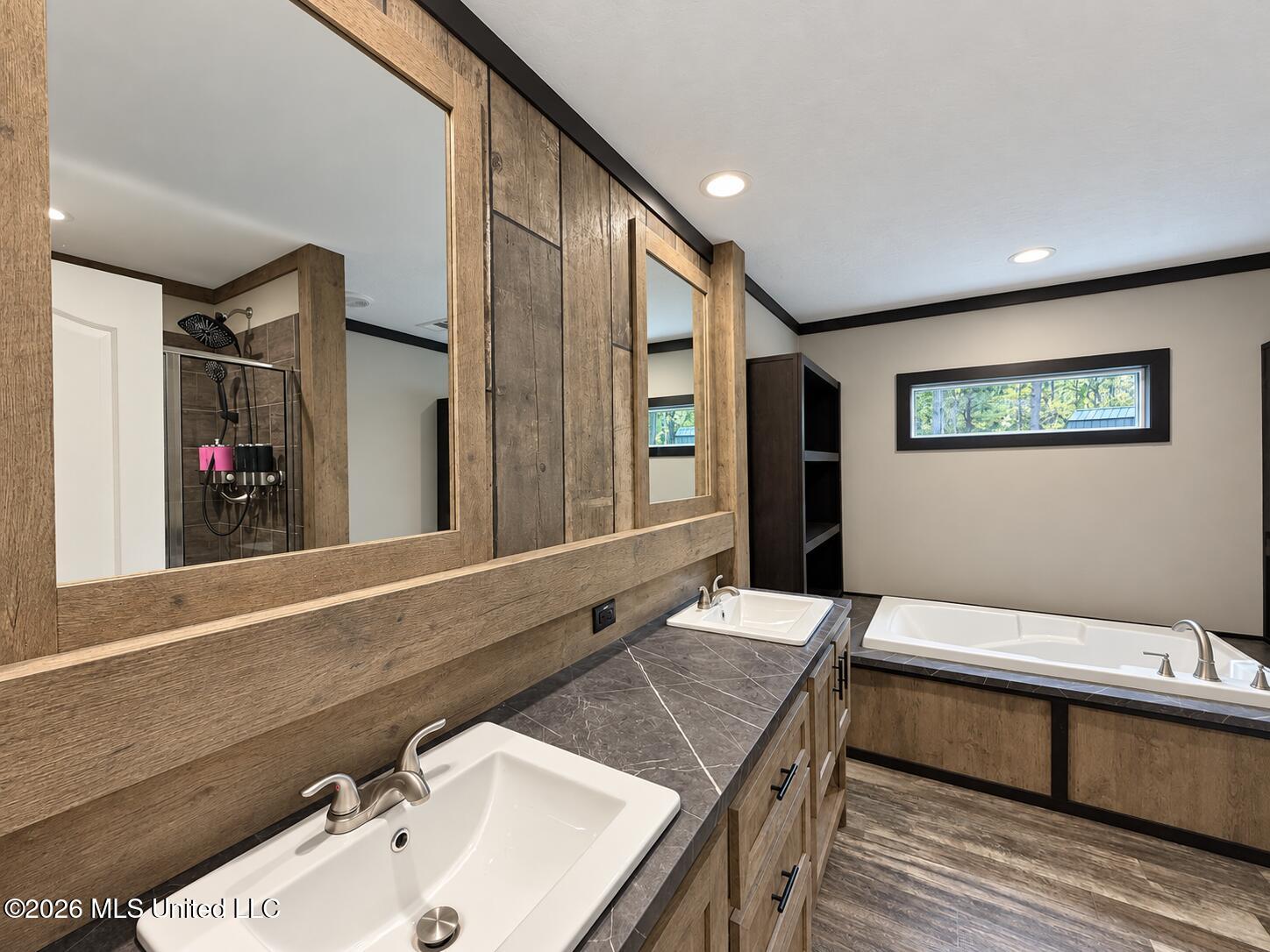 4350 Thyatira Tyro Property Photo 9