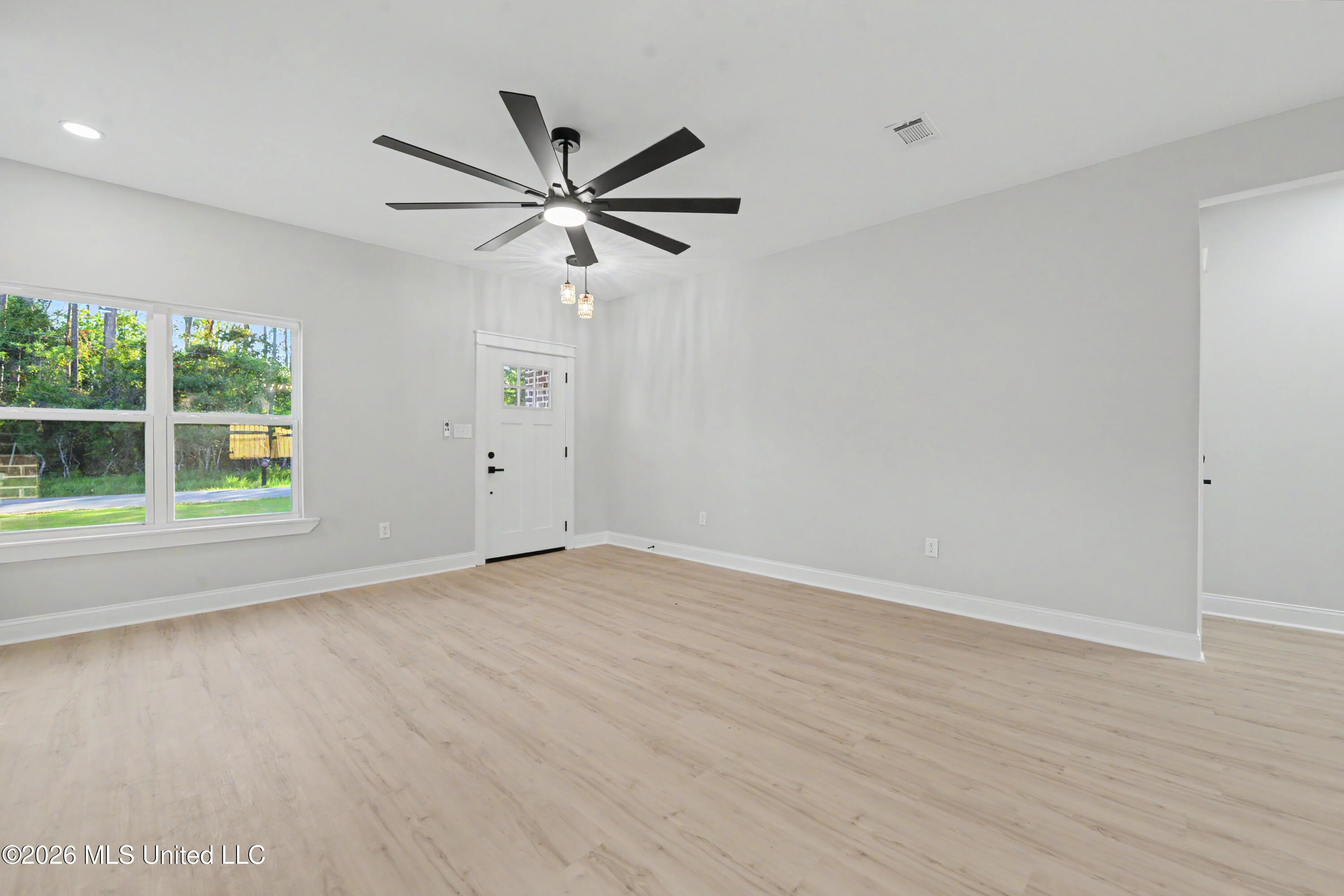 524 Plum Street Property Photo 6