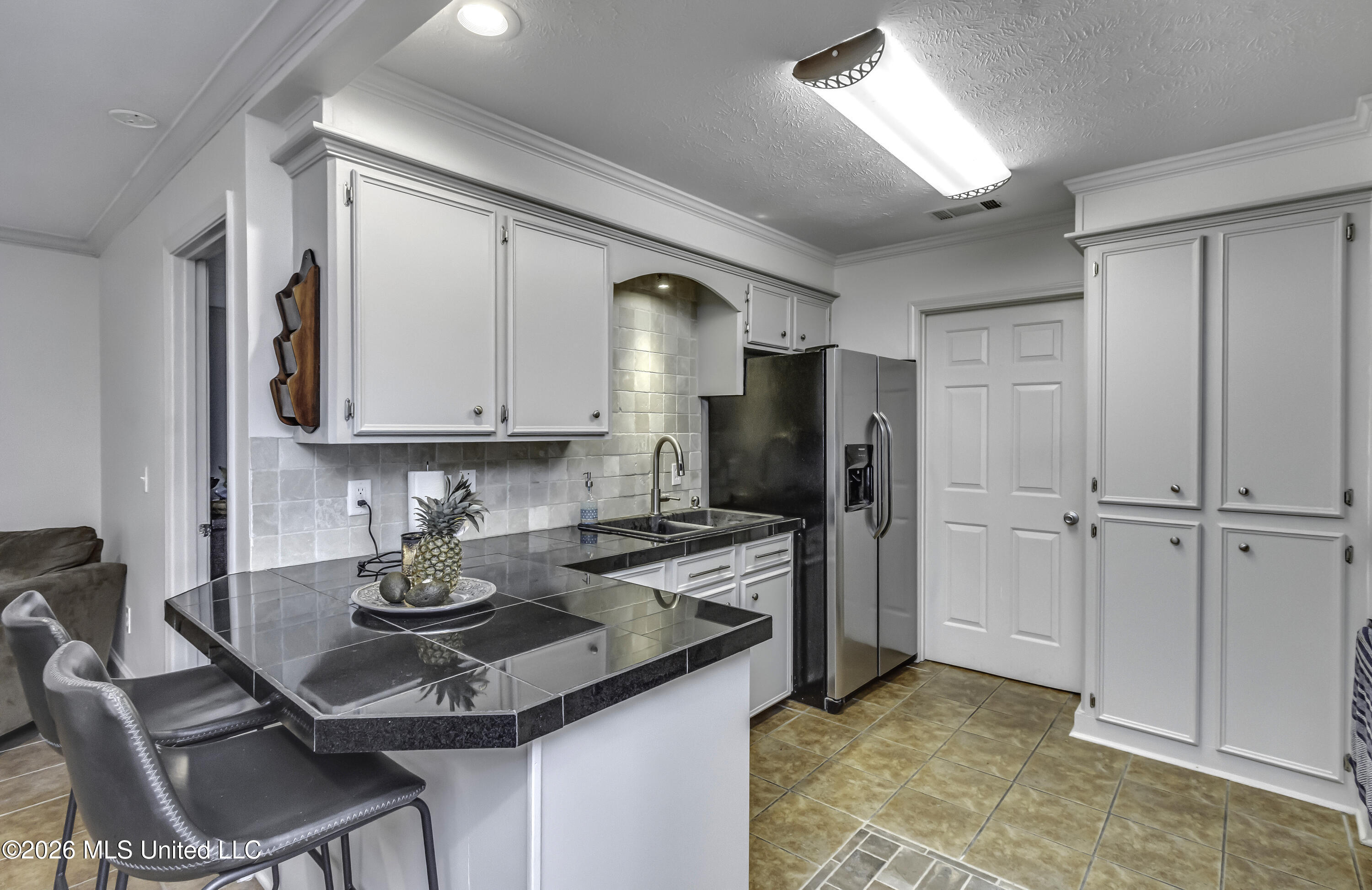 226 Waterwood Drive Property Photo 11