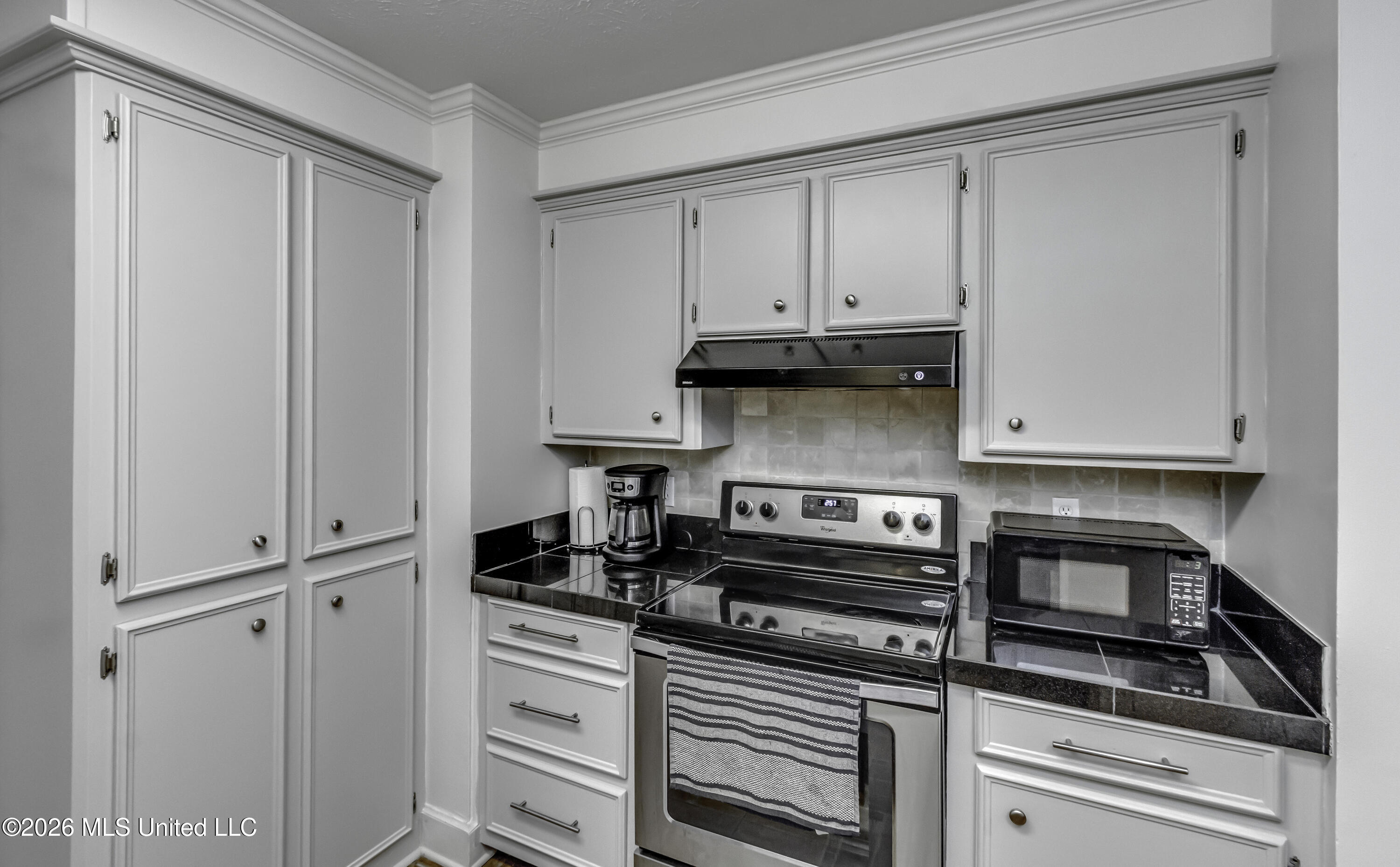 226 Waterwood Drive Property Photo 15