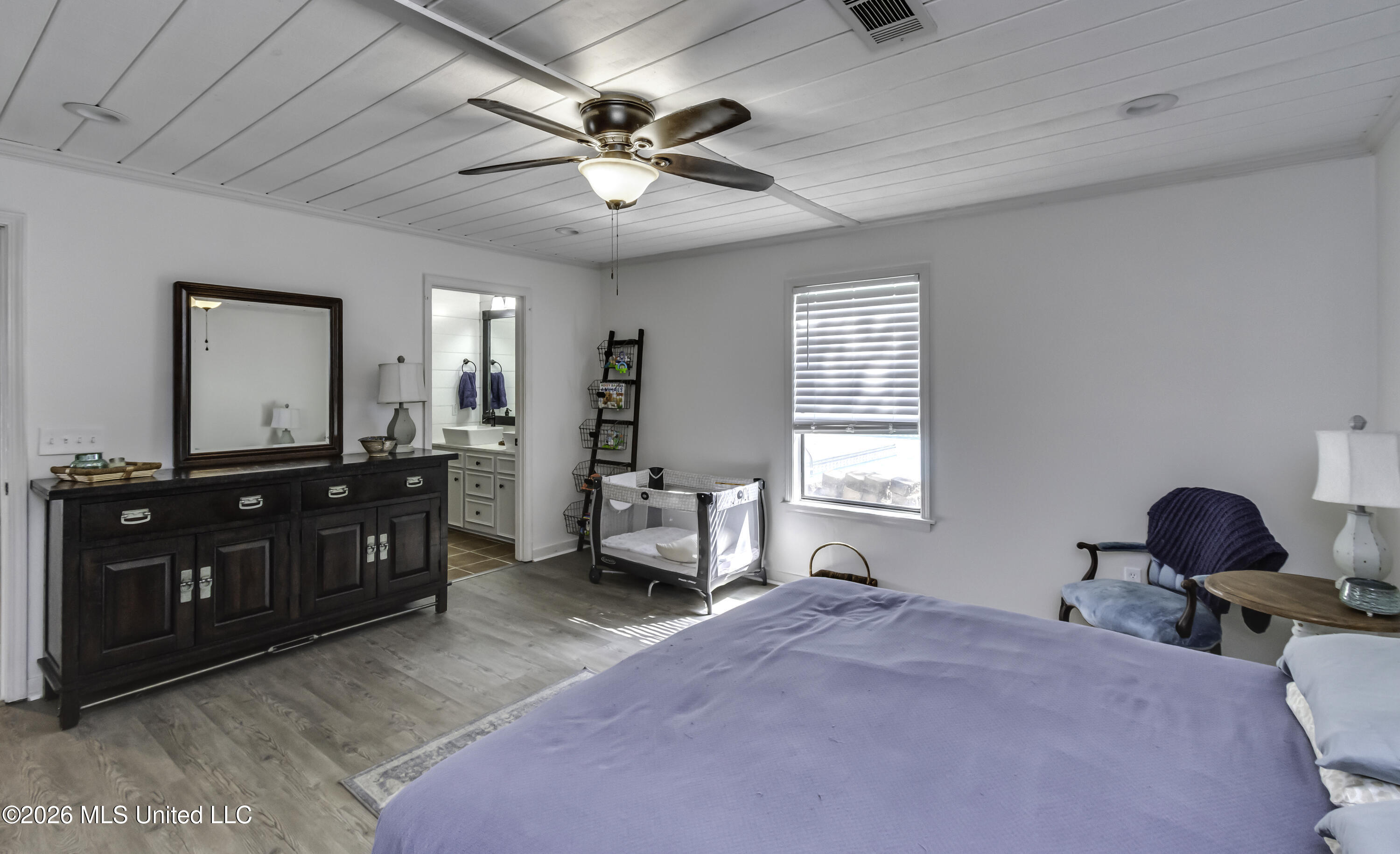 226 Waterwood Drive Property Photo 27