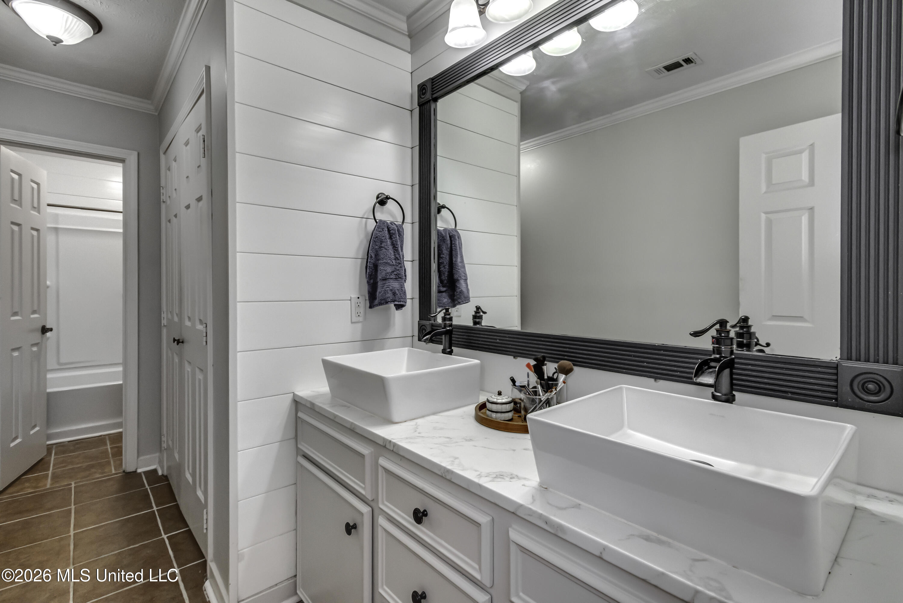 226 Waterwood Drive Property Photo 31