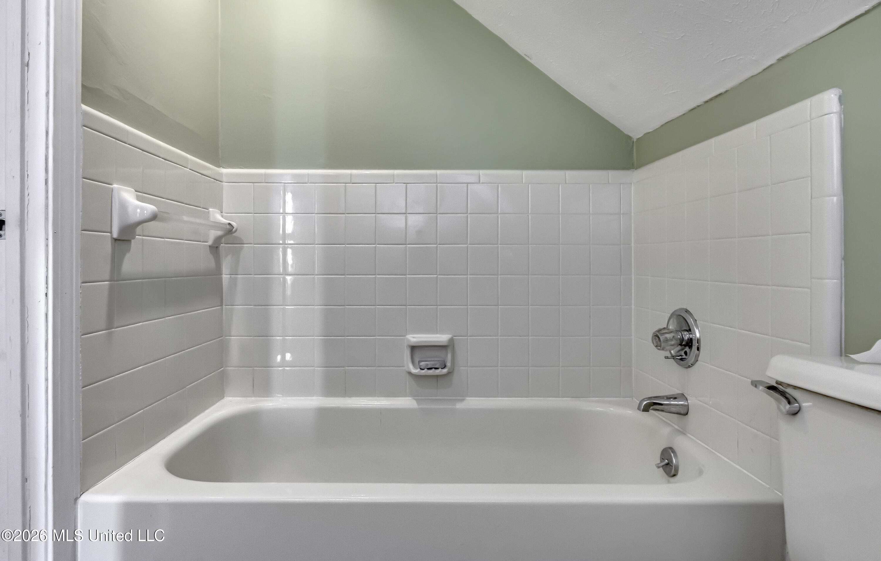 226 Waterwood Drive Property Photo 38