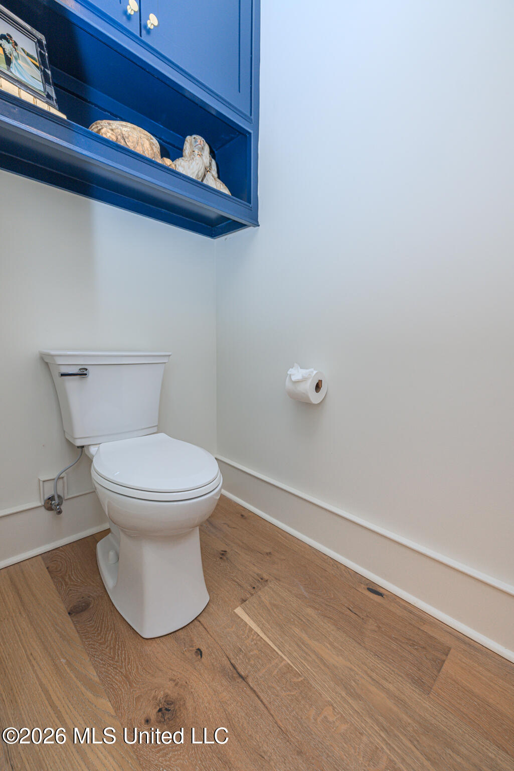 310 Lake Village Drive Property Photo 43
