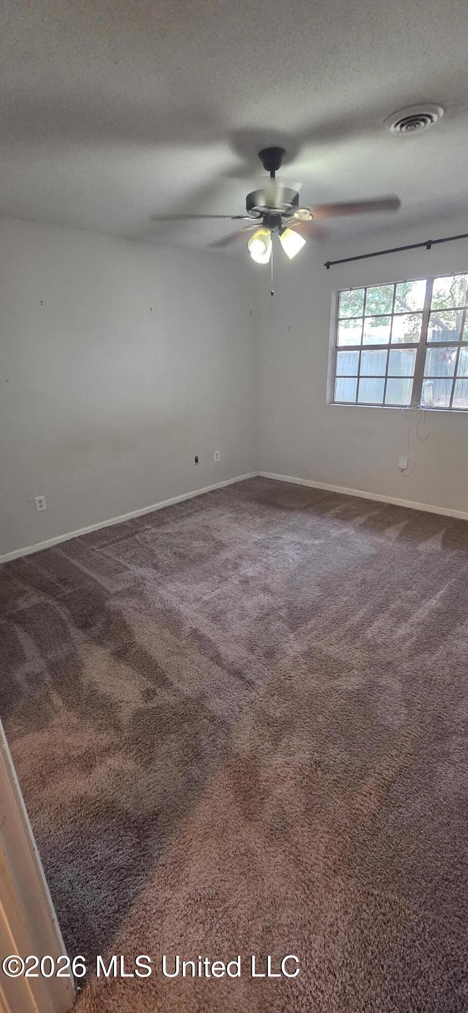 2192 Holbrook Cove Property Photo 12