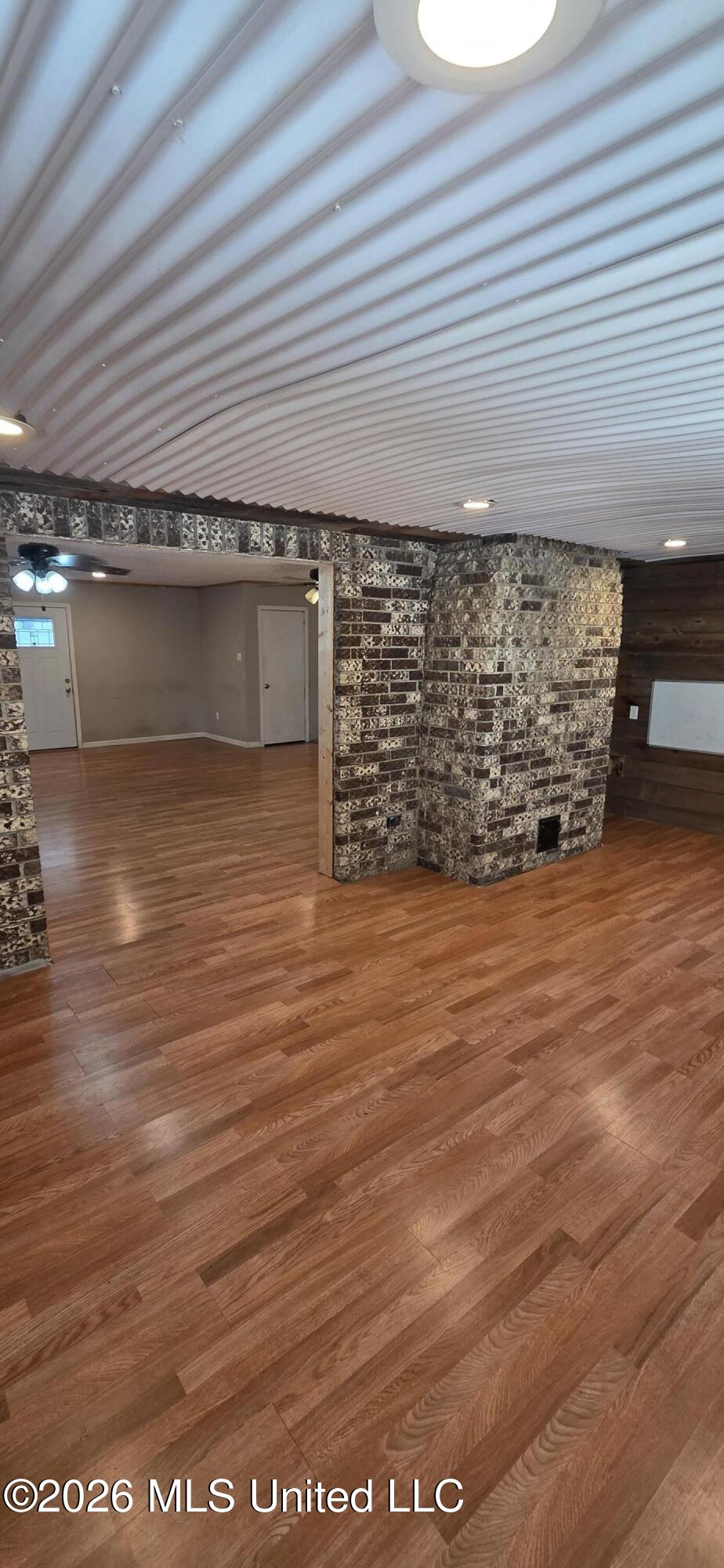 2192 Holbrook Cove Property Photo 24