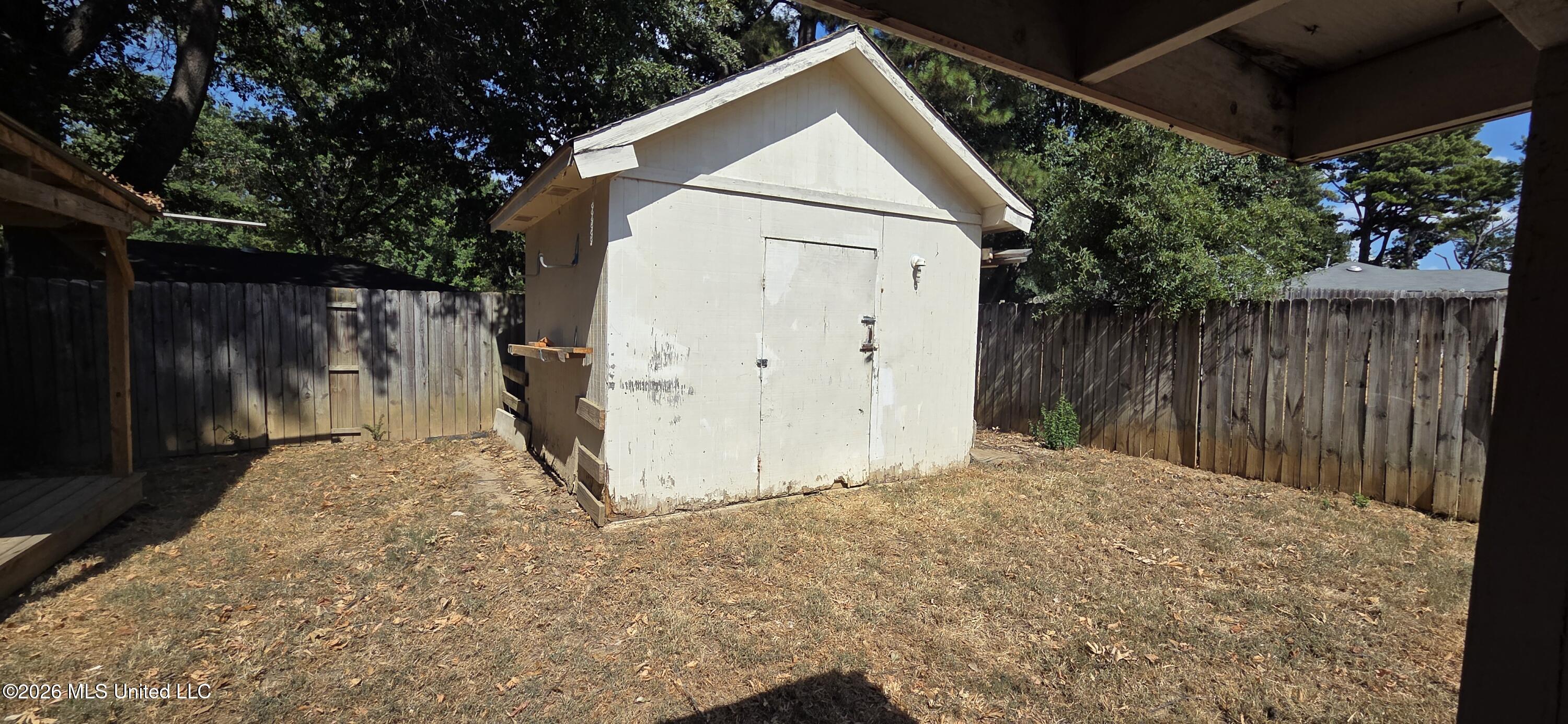 2192 Holbrook Cove Property Photo 26