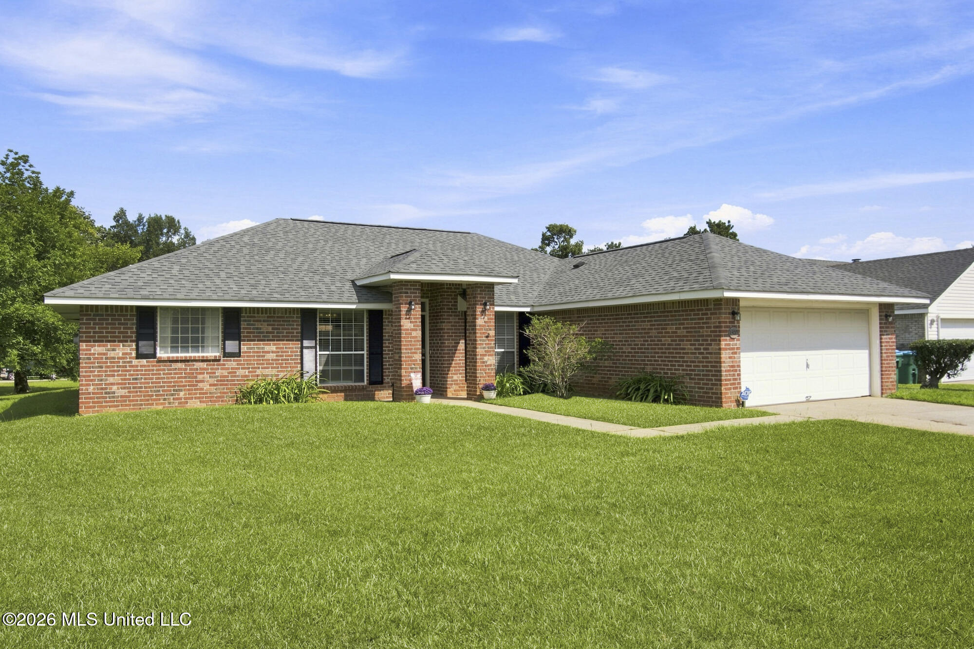 13071 Windcrest Lane Property Photo 3