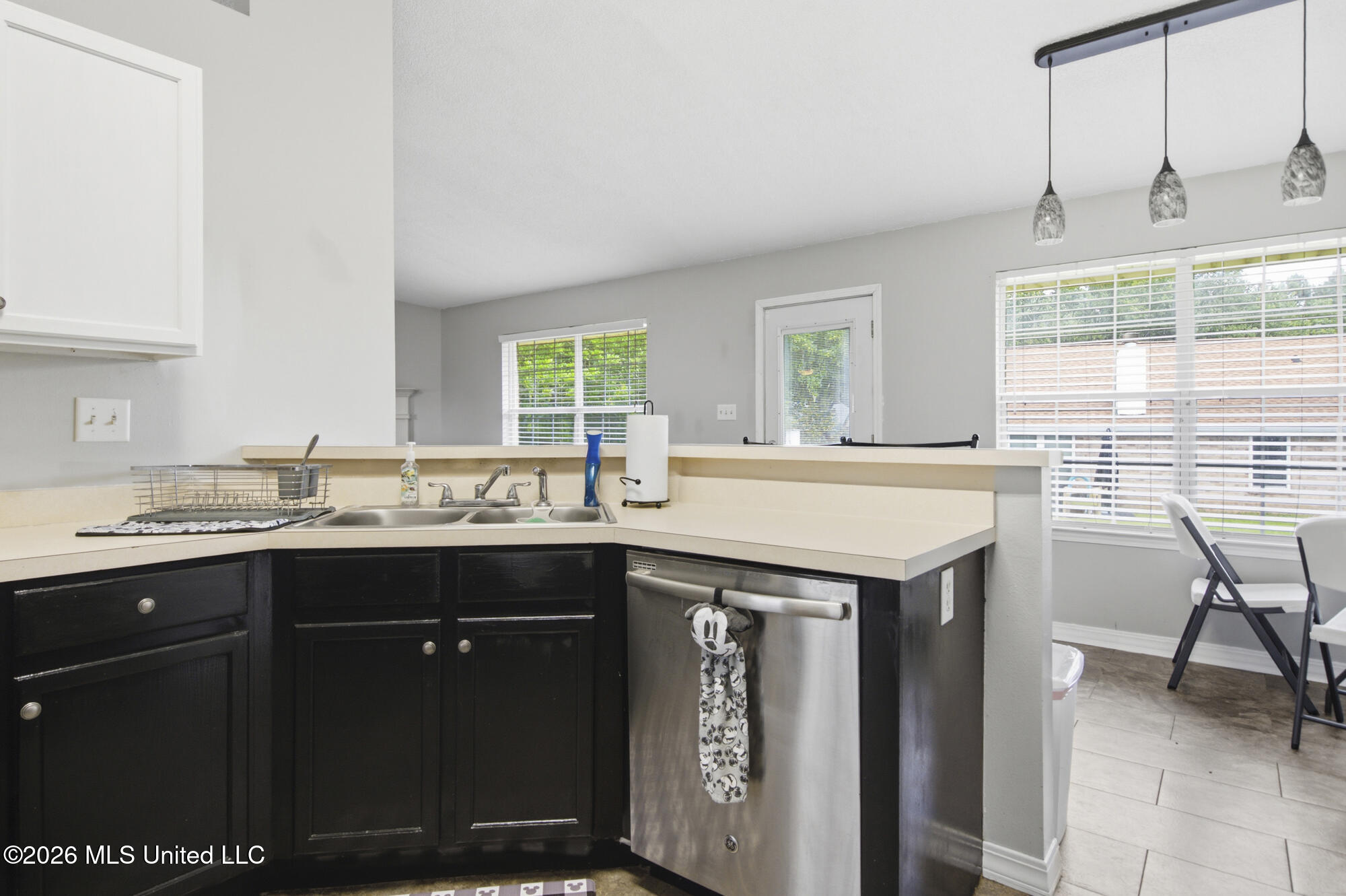 13071 Windcrest Lane Property Photo 17