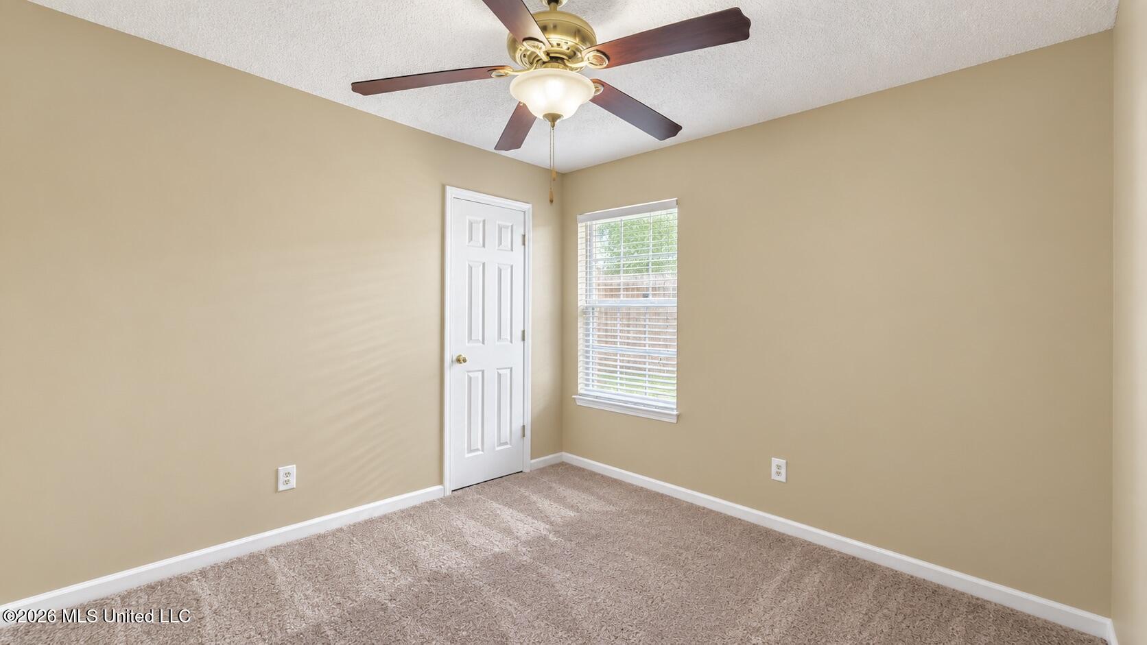 9240 Huron Drive Property Photo 18