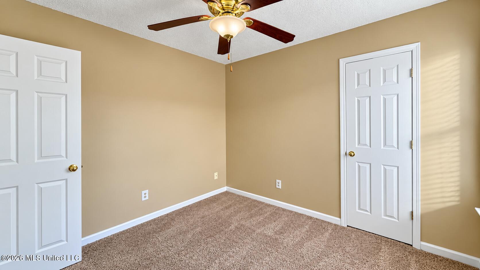 9240 Huron Drive Property Photo 21