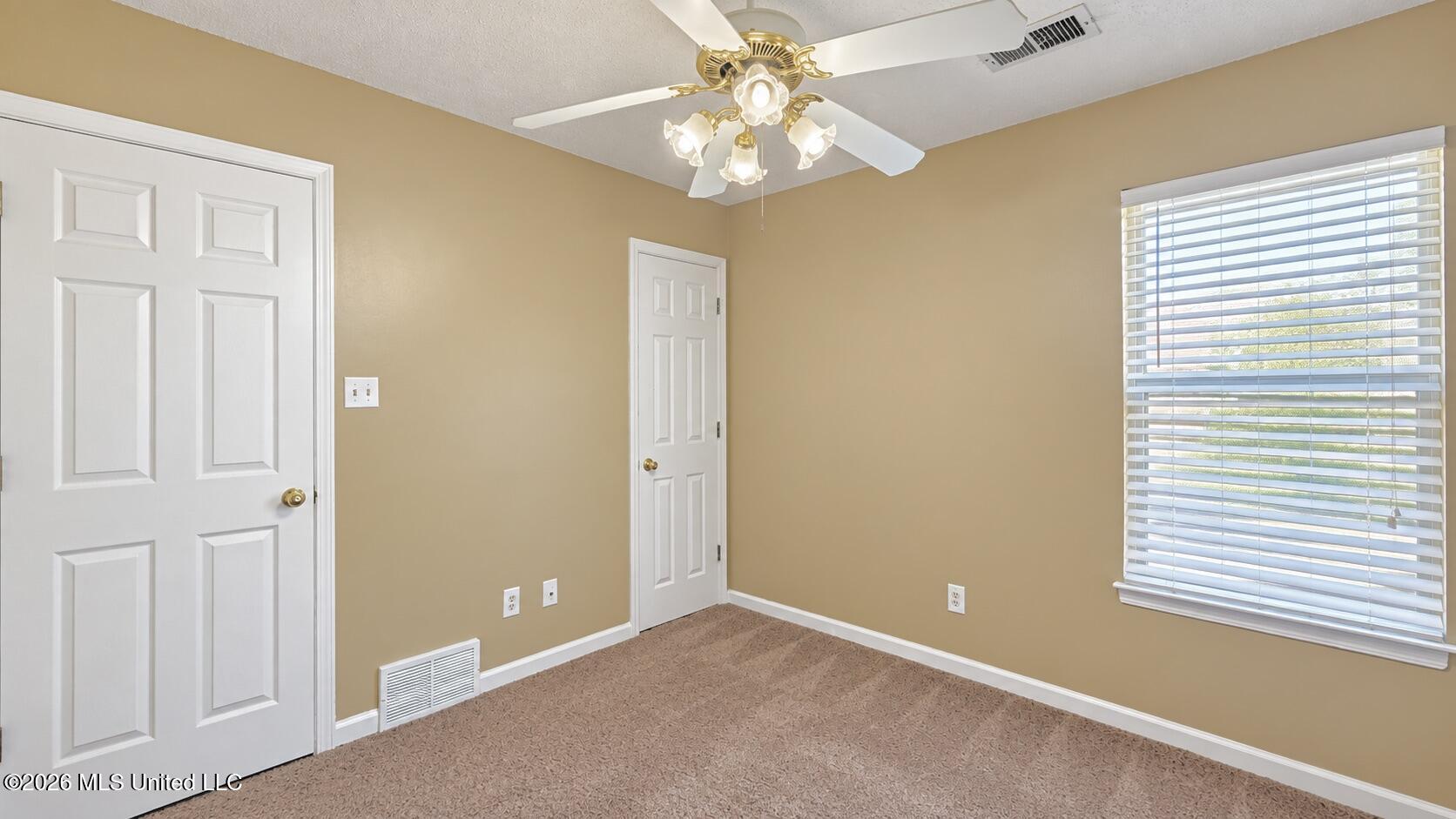 9240 Huron Drive Property Photo 21