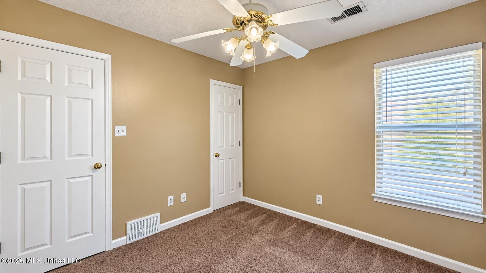 9240 Huron Drive Property Photo 23