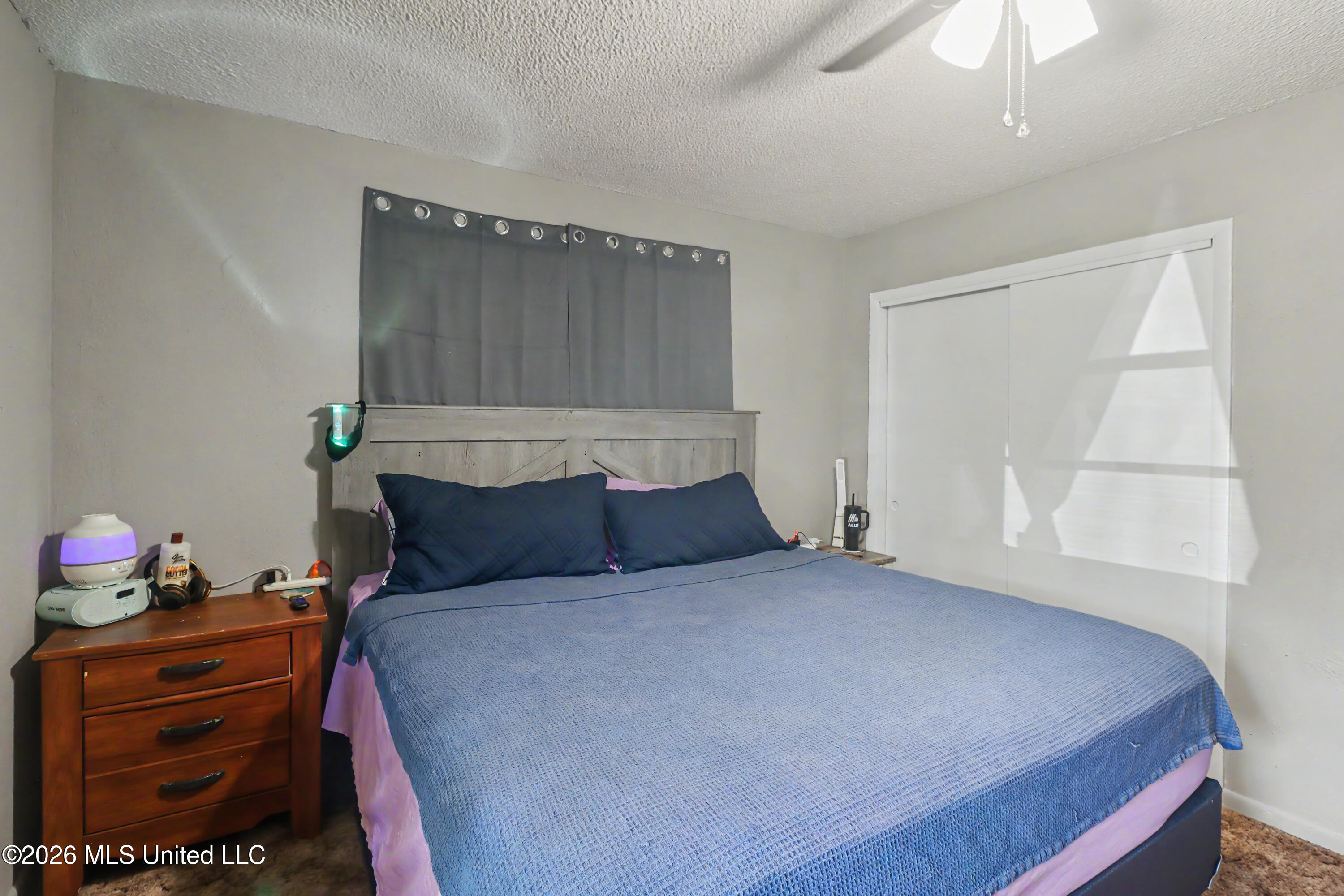 10604 Oak Street Property Photo 16