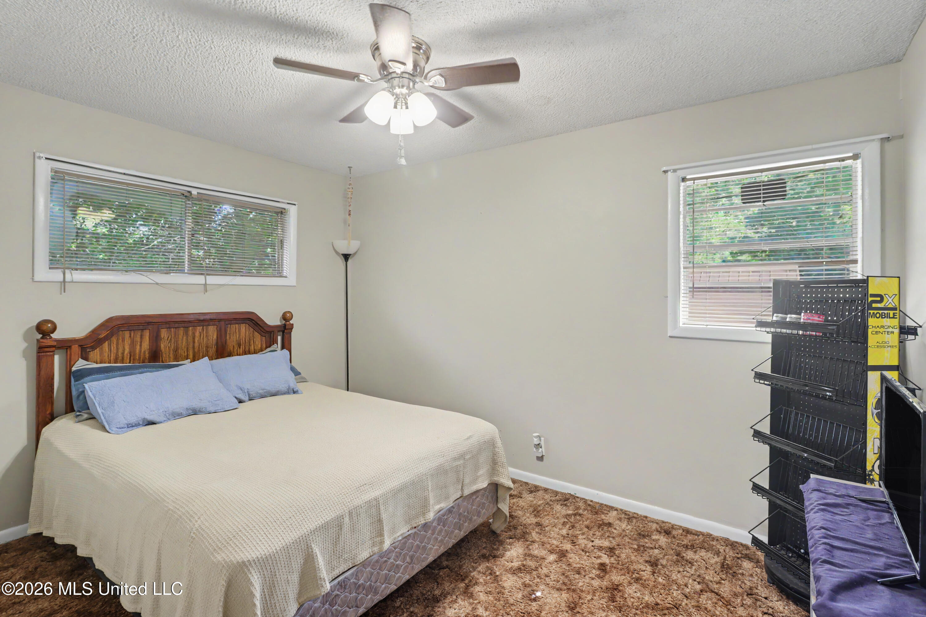 10604 Oak Street Property Photo 17