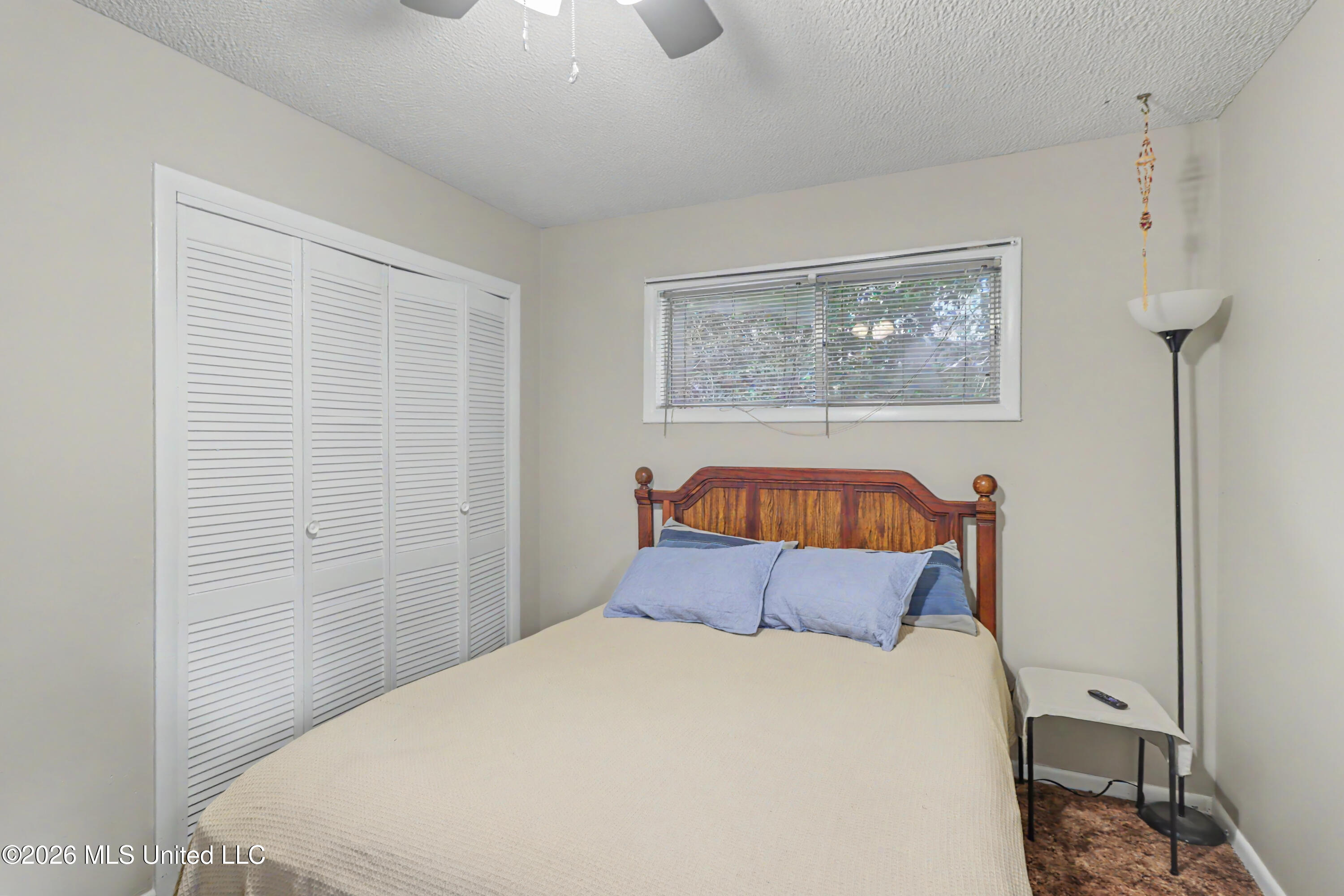 10604 Oak Street Property Photo 18