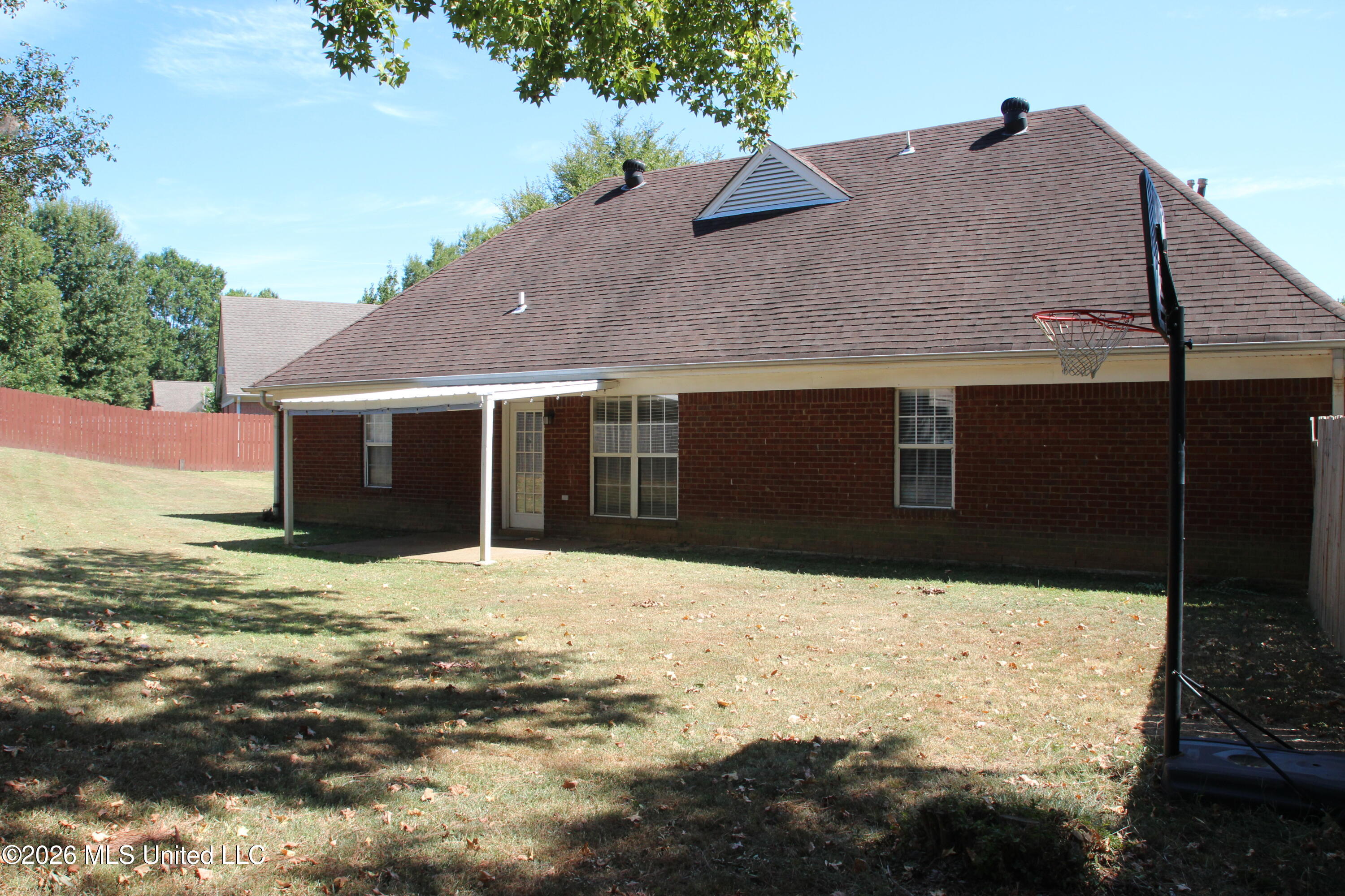 910 Scotch Pine Cove Property Photo 44