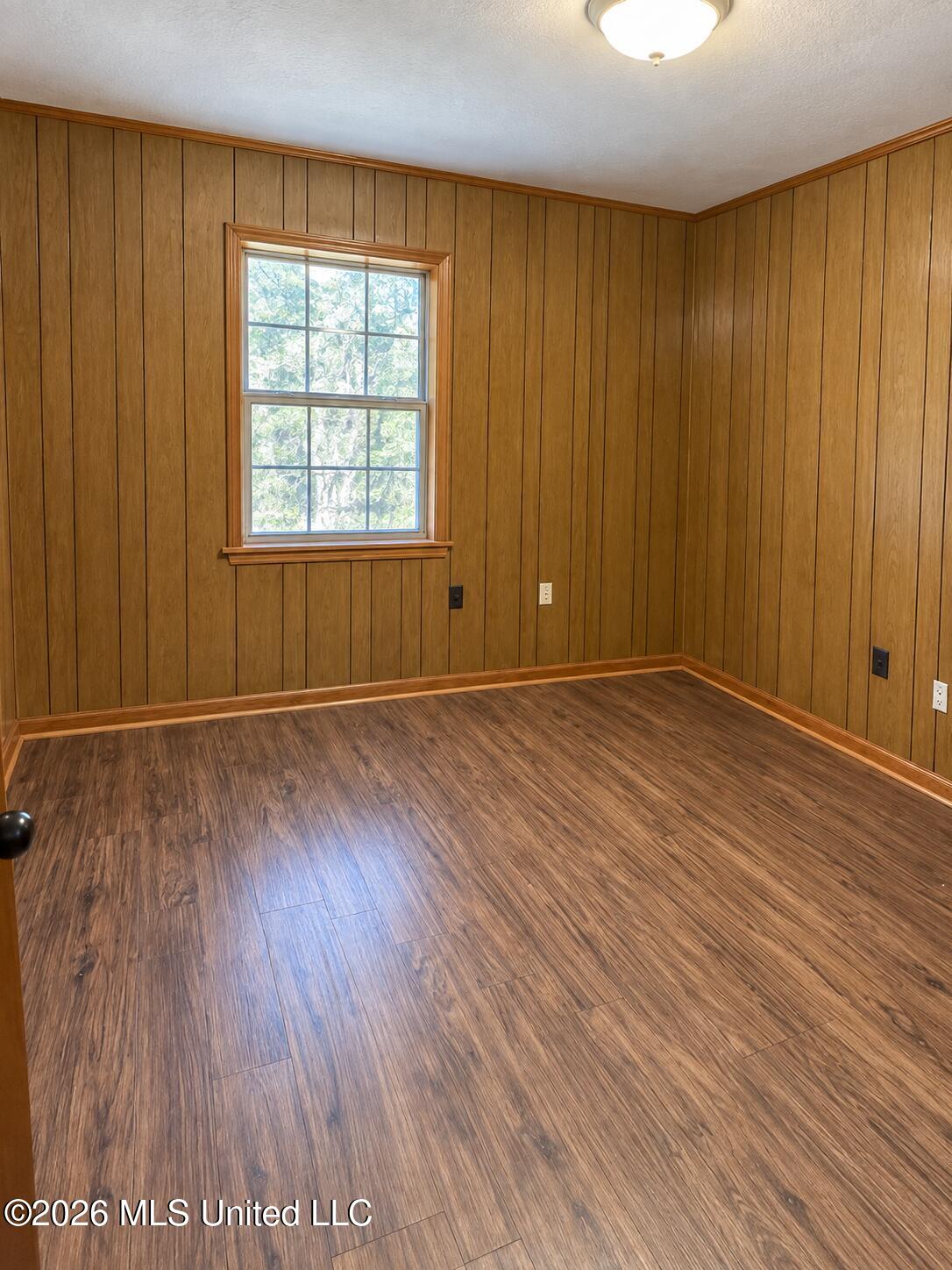 314 Barbara Avenue Property Photo 6