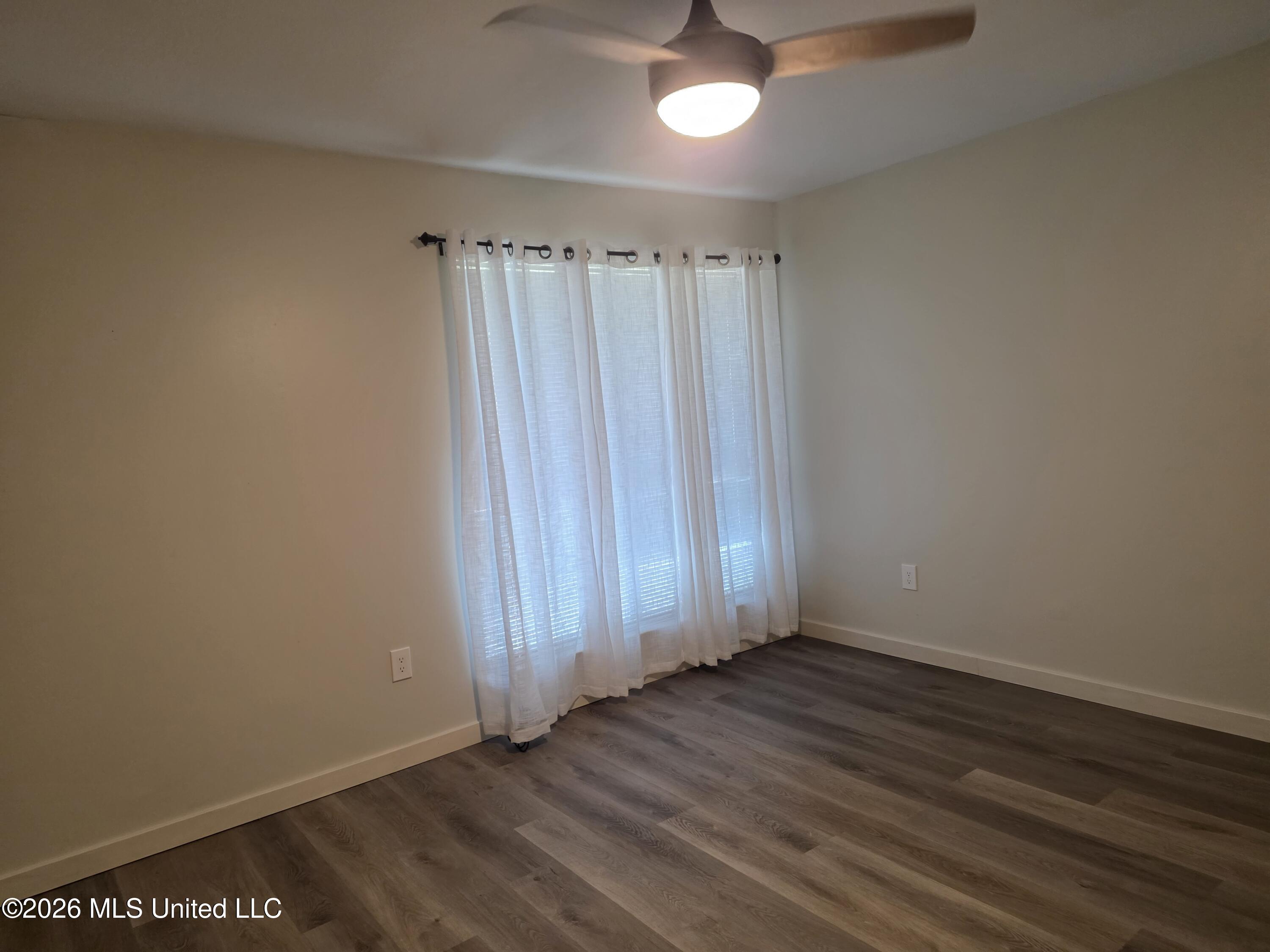 242 Highpoint Drive Property Photo 14