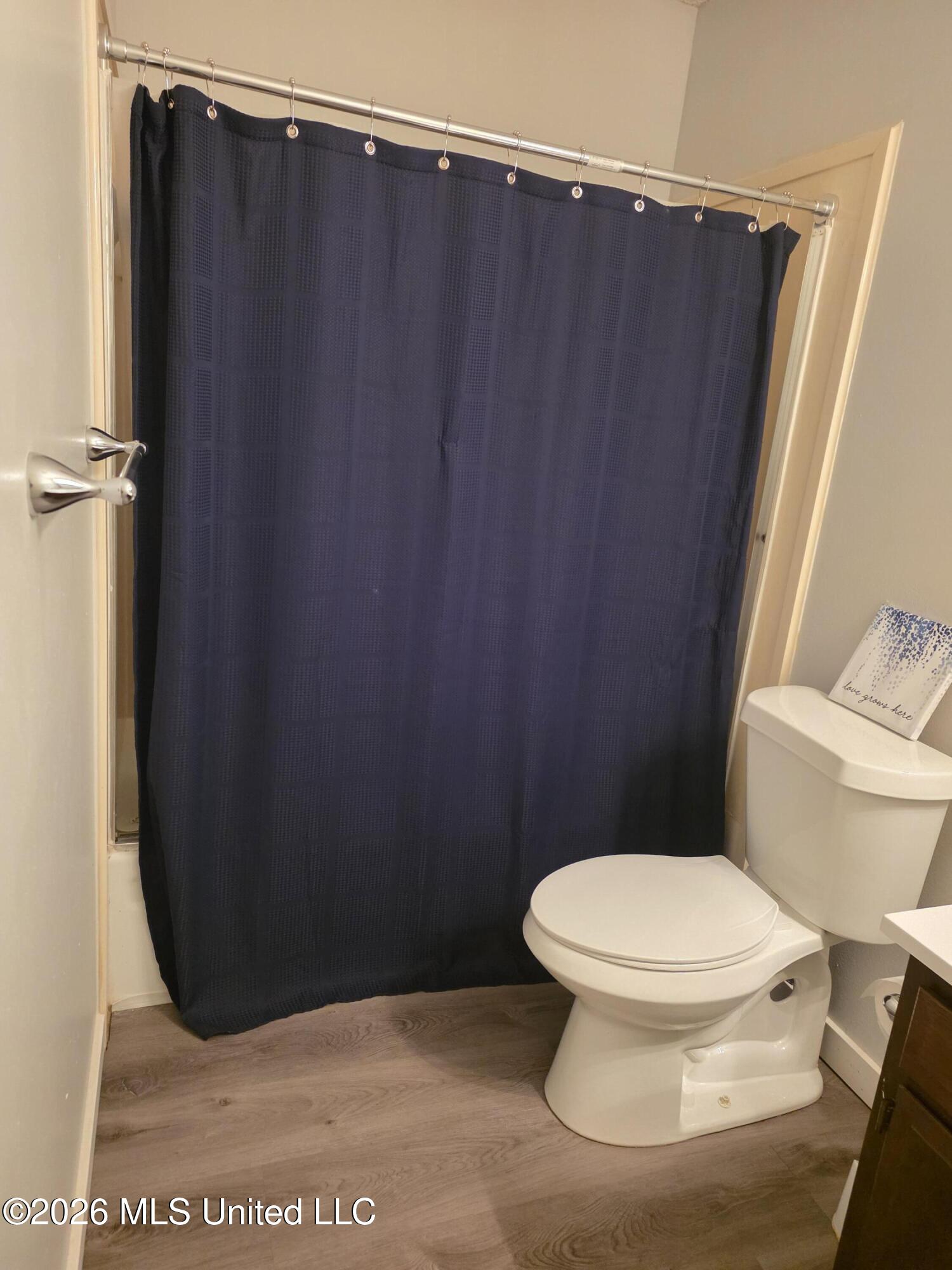 242 Highpoint Drive Property Photo 23