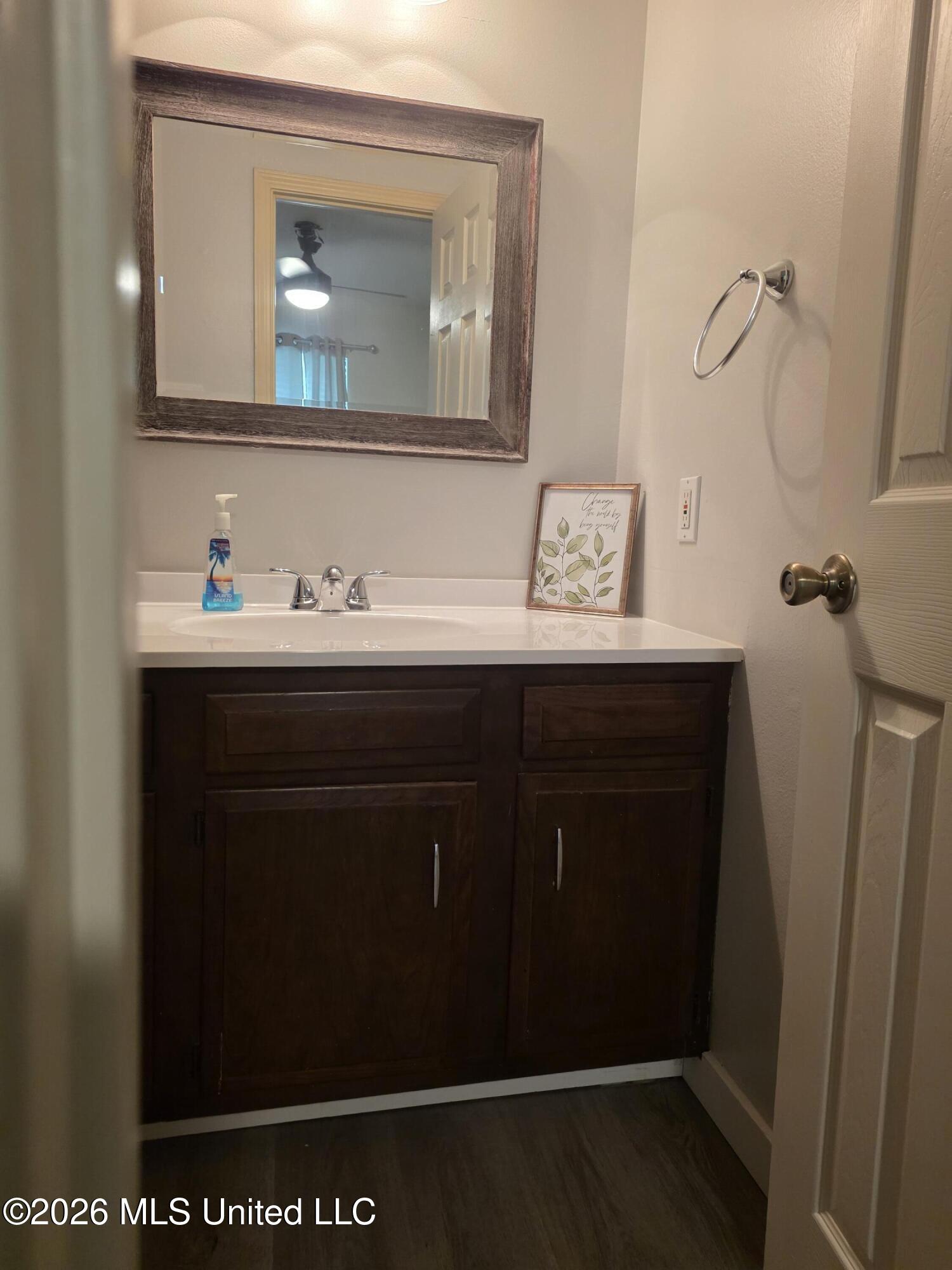 242 Highpoint Drive Property Photo 24