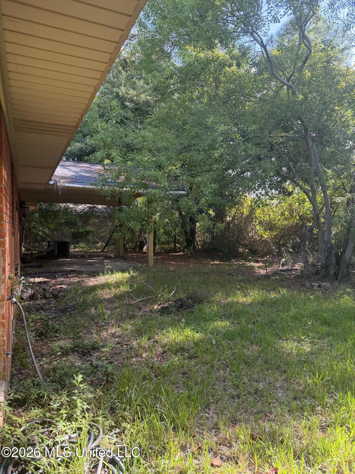 2177 Popp's Ferry Road Property Photo 15