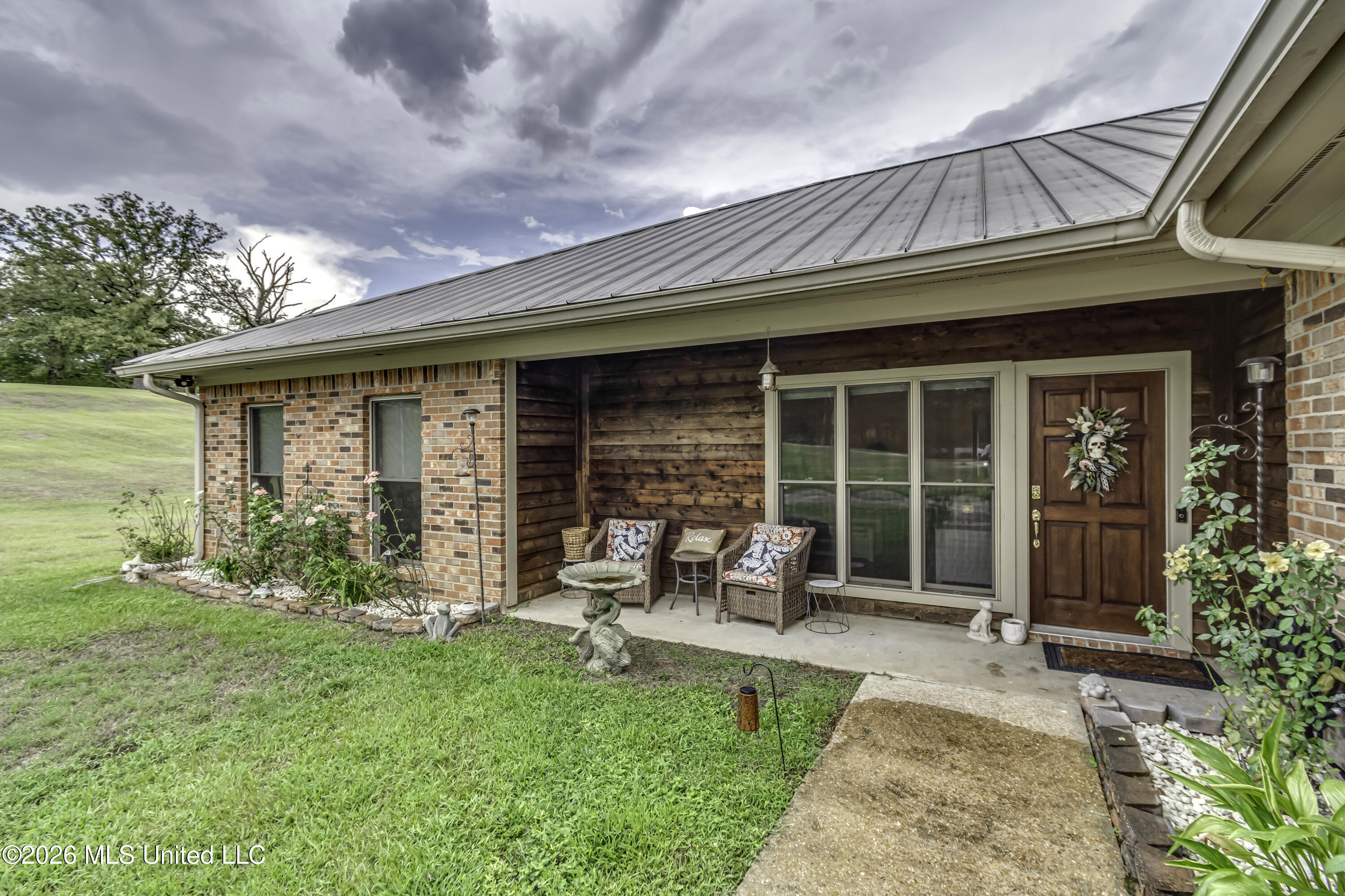 2865 Seven Springs Road Property Photo 11