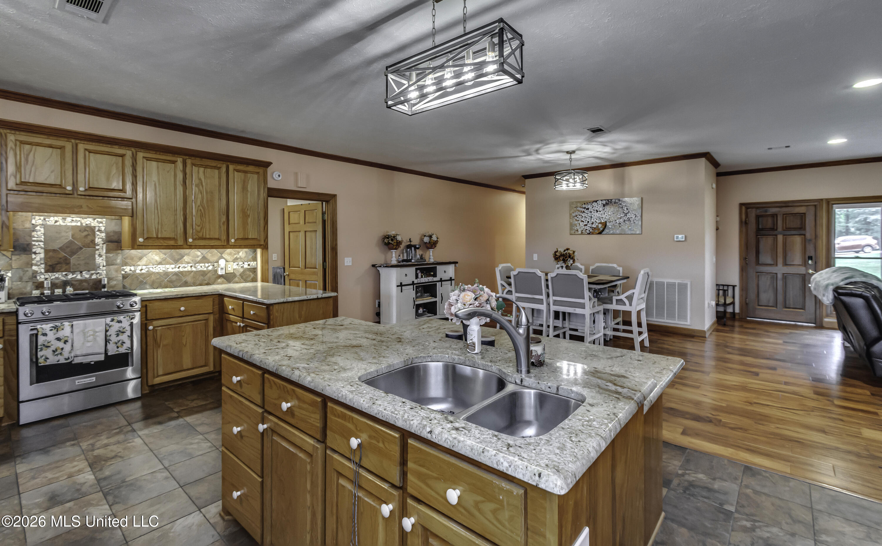 2865 Seven Springs Road Property Photo 23