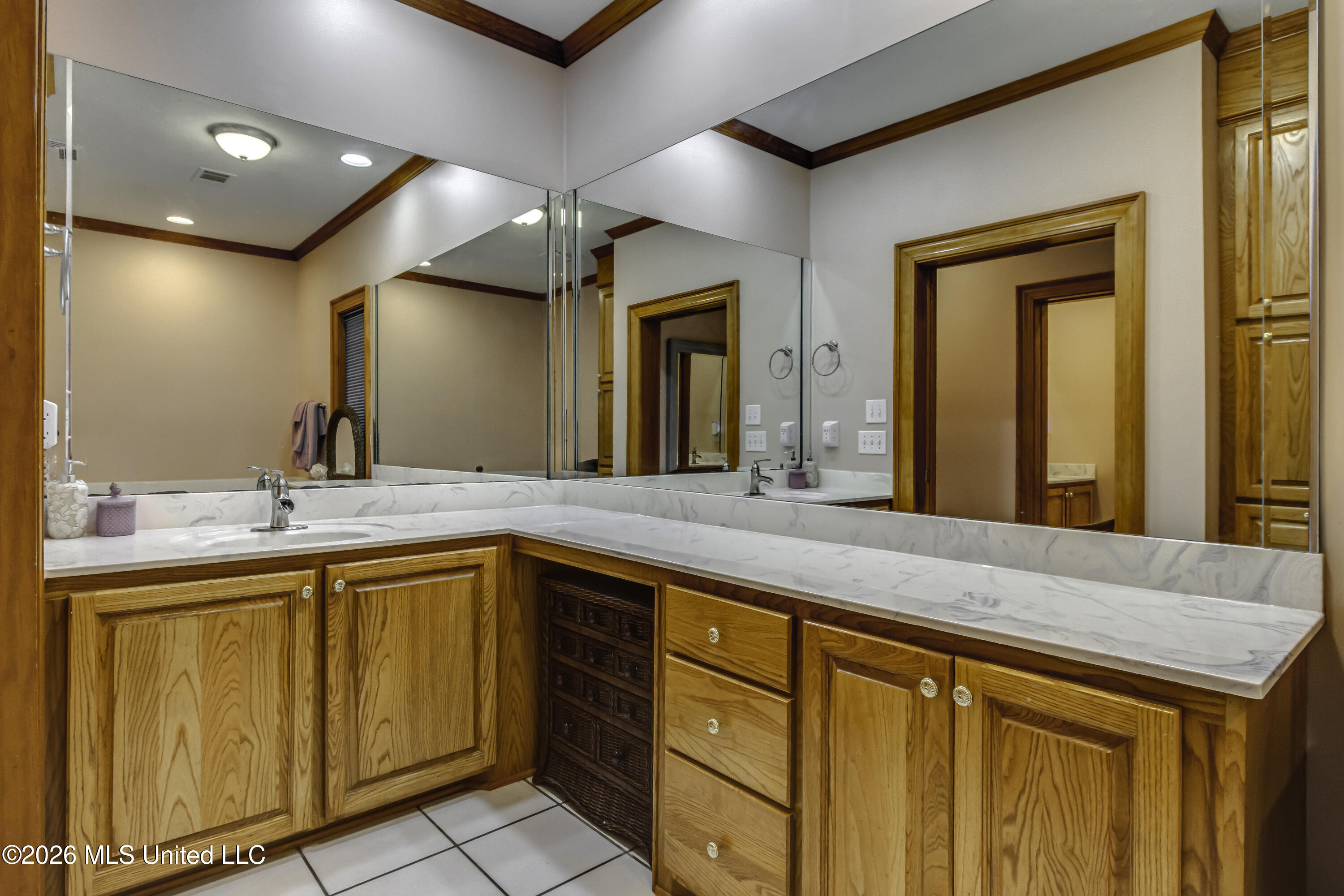 2865 Seven Springs Road Property Photo 38