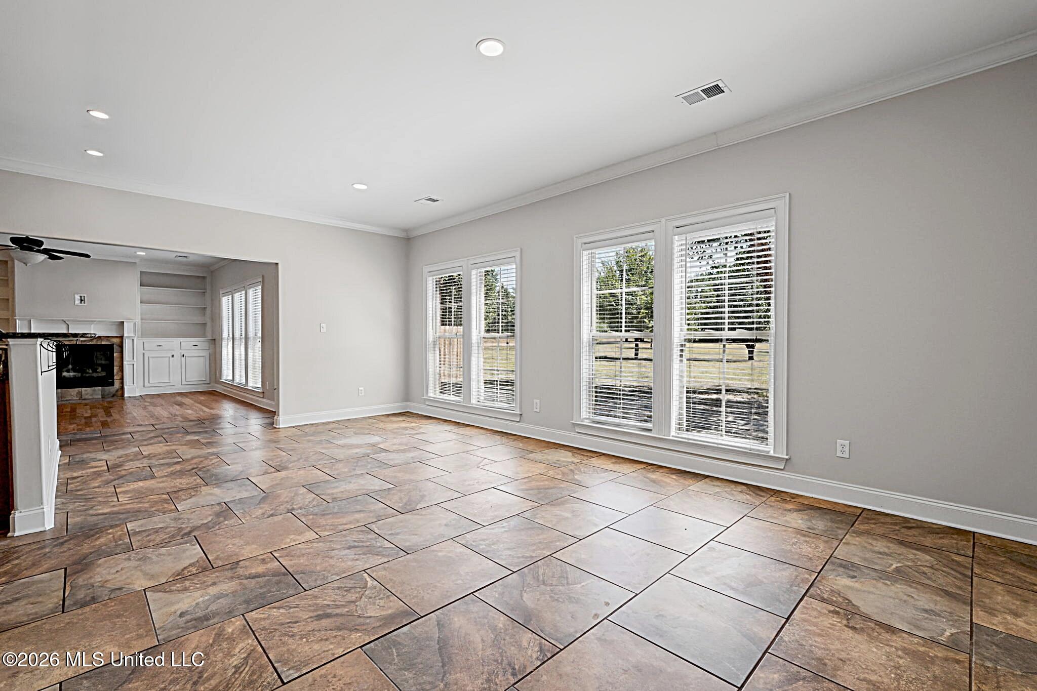 2690 Rodeo Way Property Photo 14