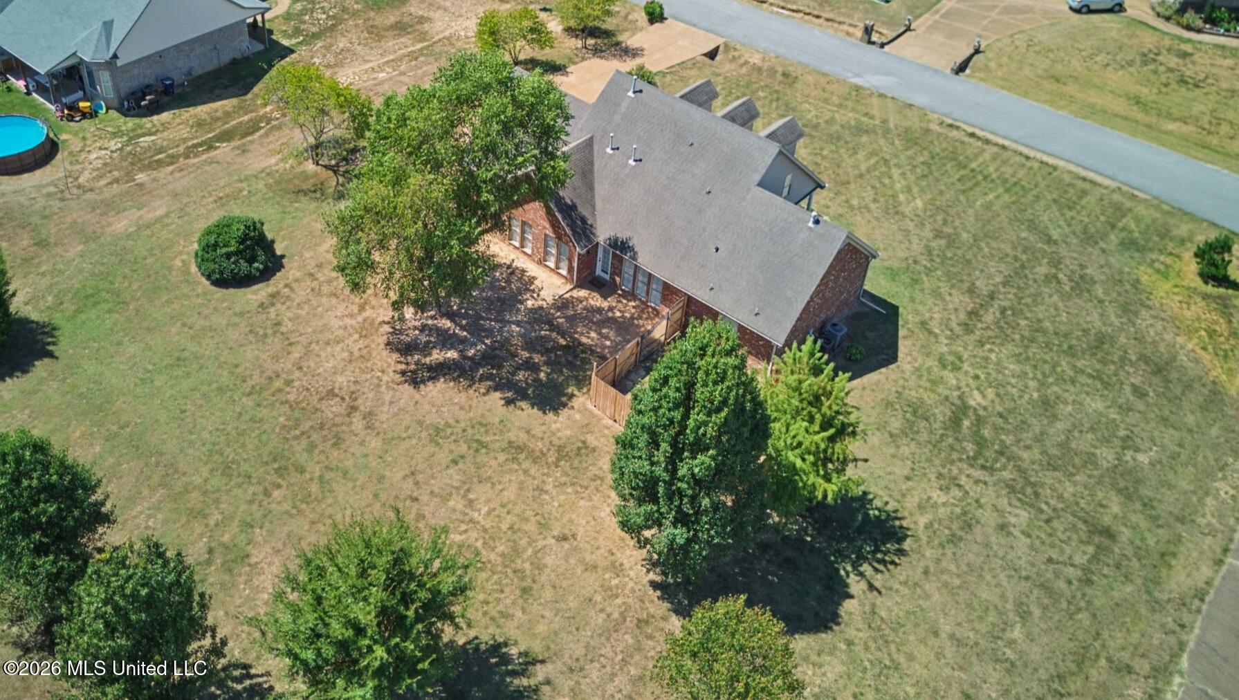 2690 Rodeo Way Property Photo 31