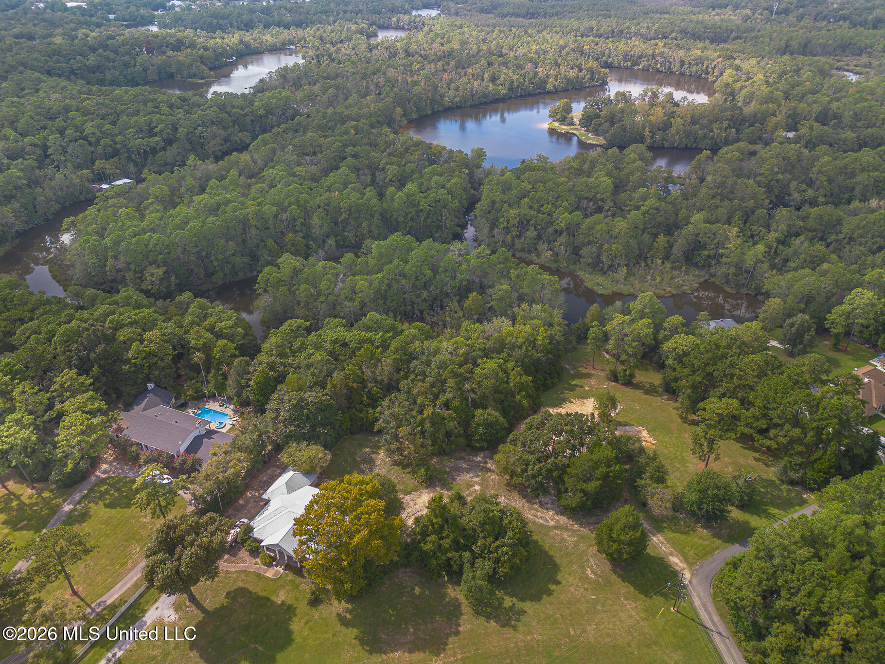 5523 Horseshoe Cove Property Photo 5