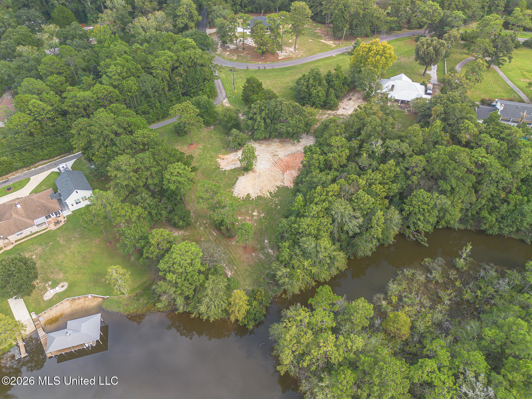 5523 Horseshoe Cove Property Photo 8