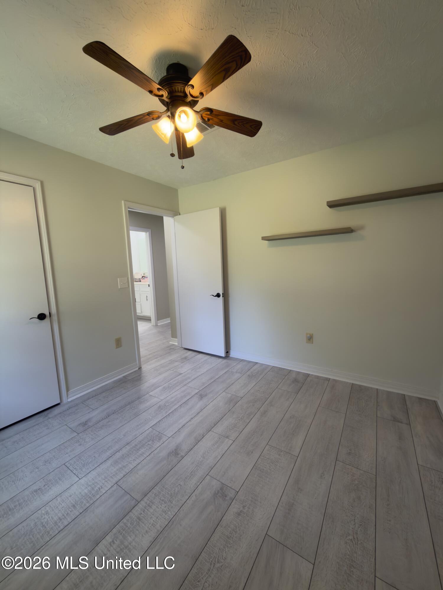 540 Brentwood Drive Property Photo 18