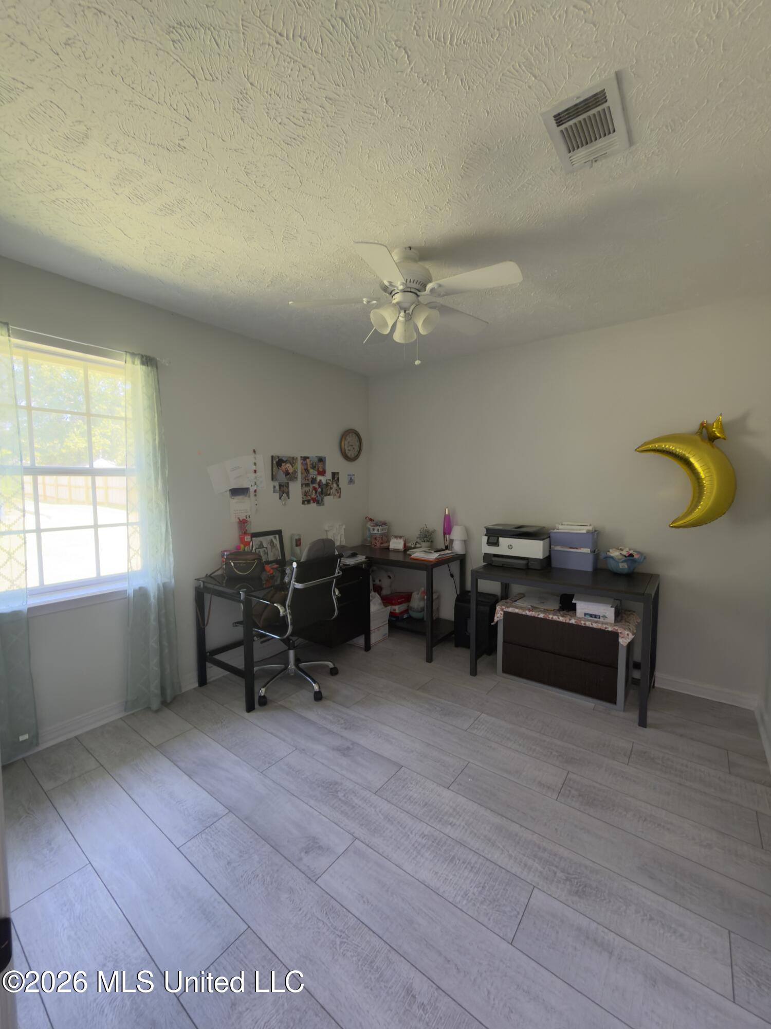 540 Brentwood Drive Property Photo 20