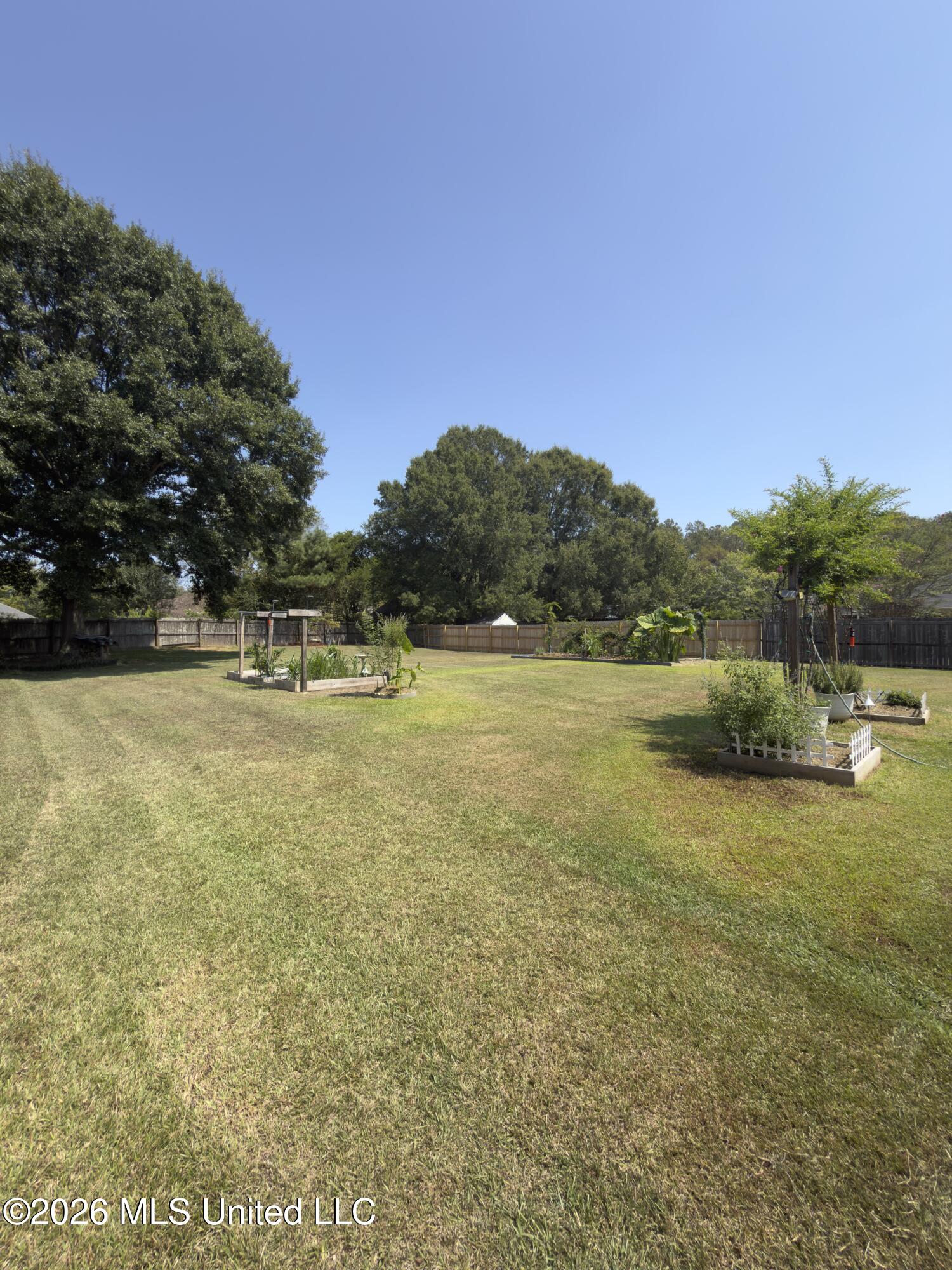540 Brentwood Drive Property Photo 24
