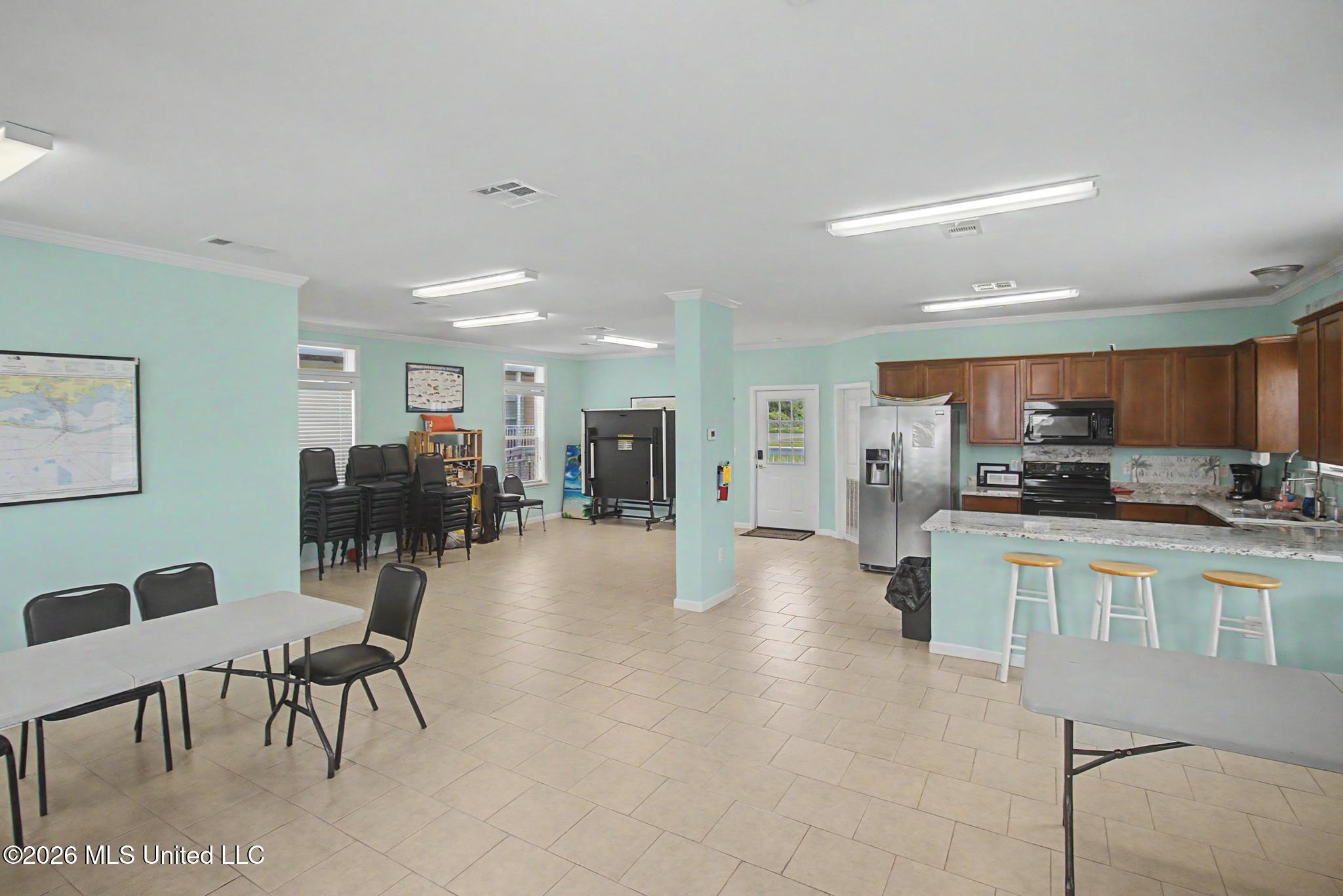 1515 E Beach Boulevard Property Photo 6