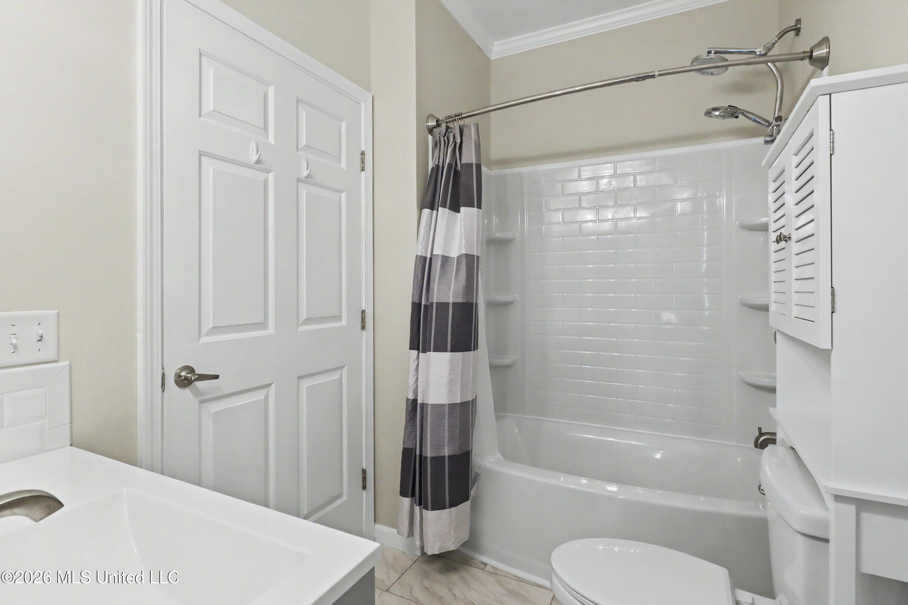 1515 E Beach Boulevard Property Photo 15